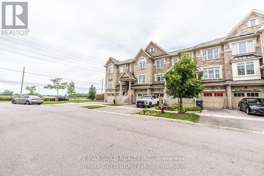 34 Rockbrook Trail, Brampton, Ontario  L7A 4H8 - Photo 23 - W12430341