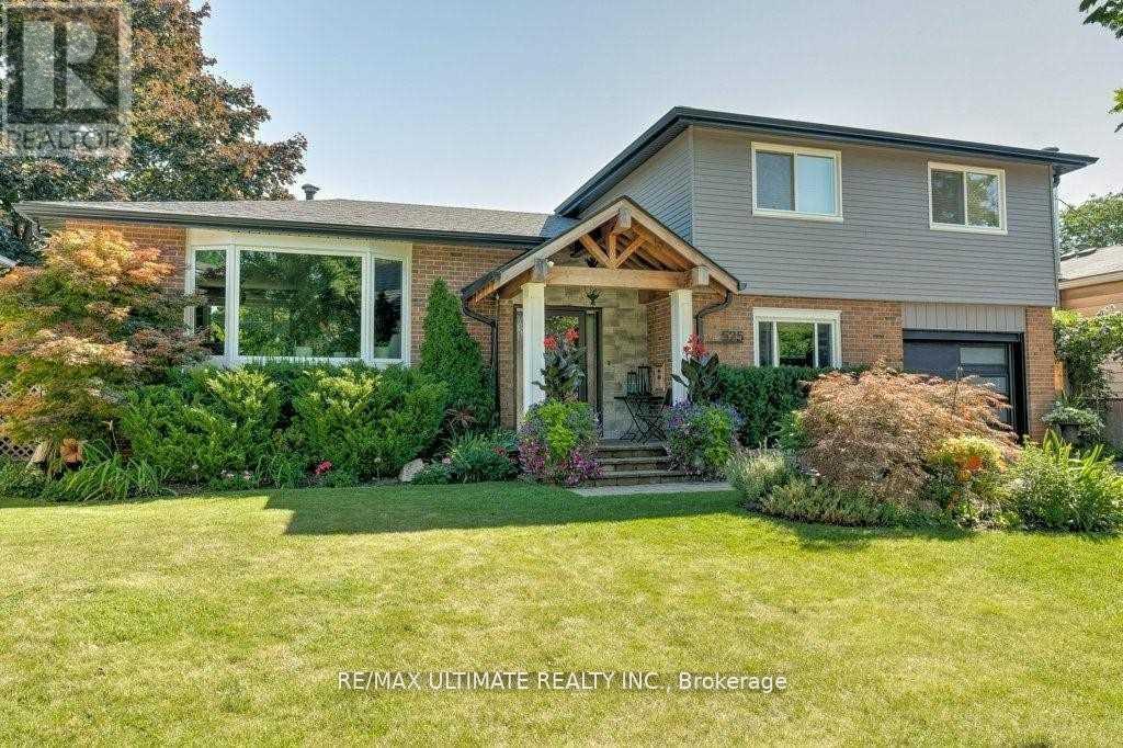525 PINEDALE AVENUE, Burlington, Ontario