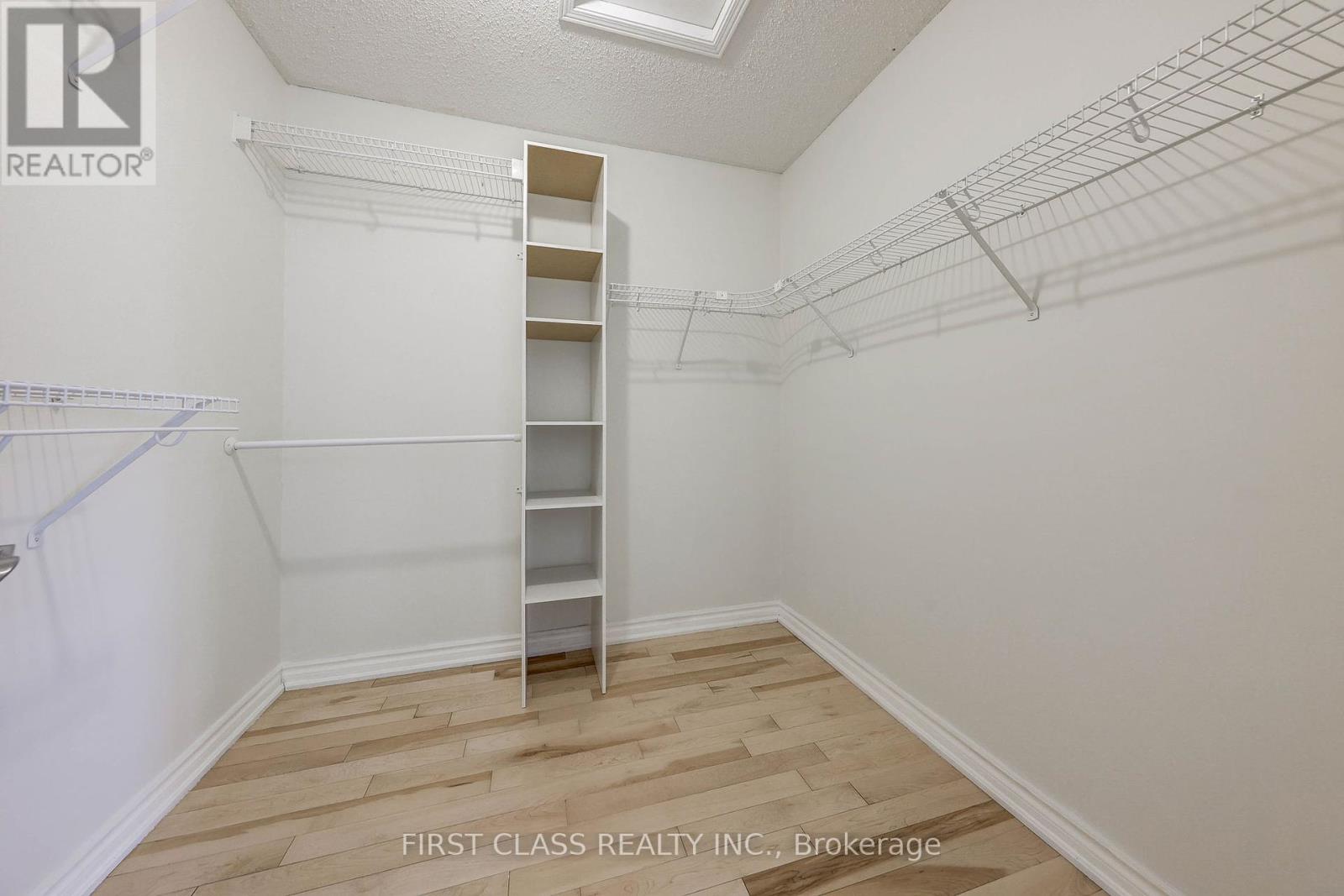 47 Lauraview Crescent, Markham, Ontario  L6C 2R4 - Photo 21 - N12430242
