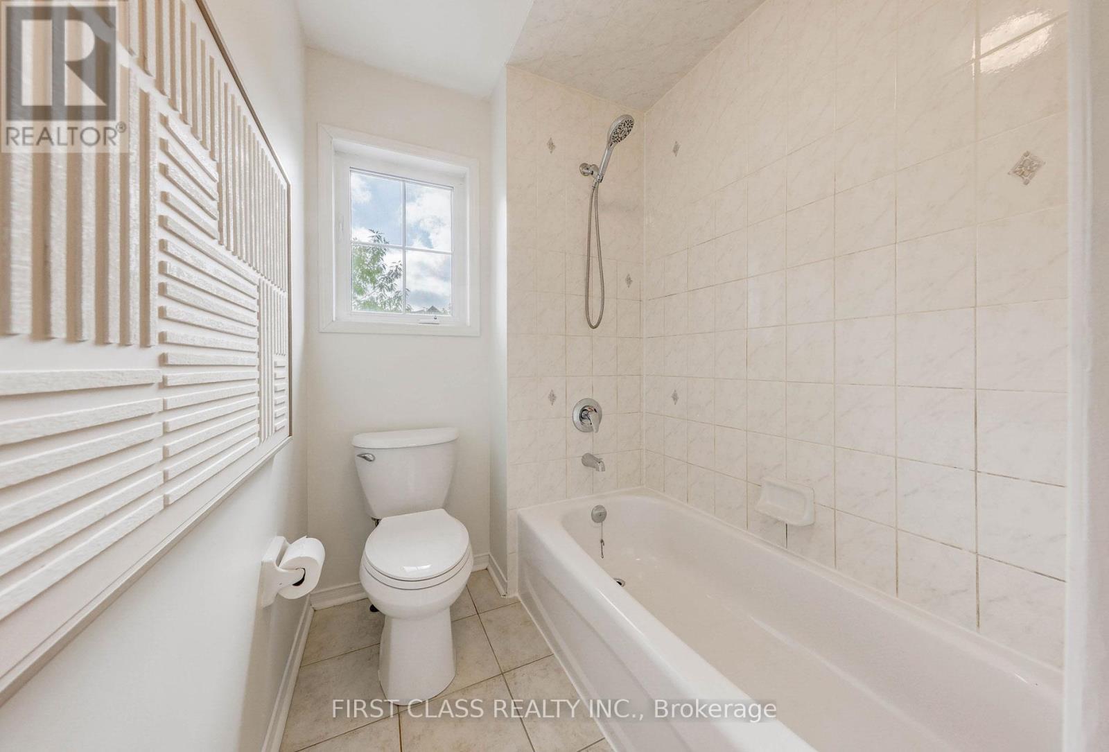 47 Lauraview Crescent, Markham, Ontario  L6C 2R4 - Photo 27 - N12430242