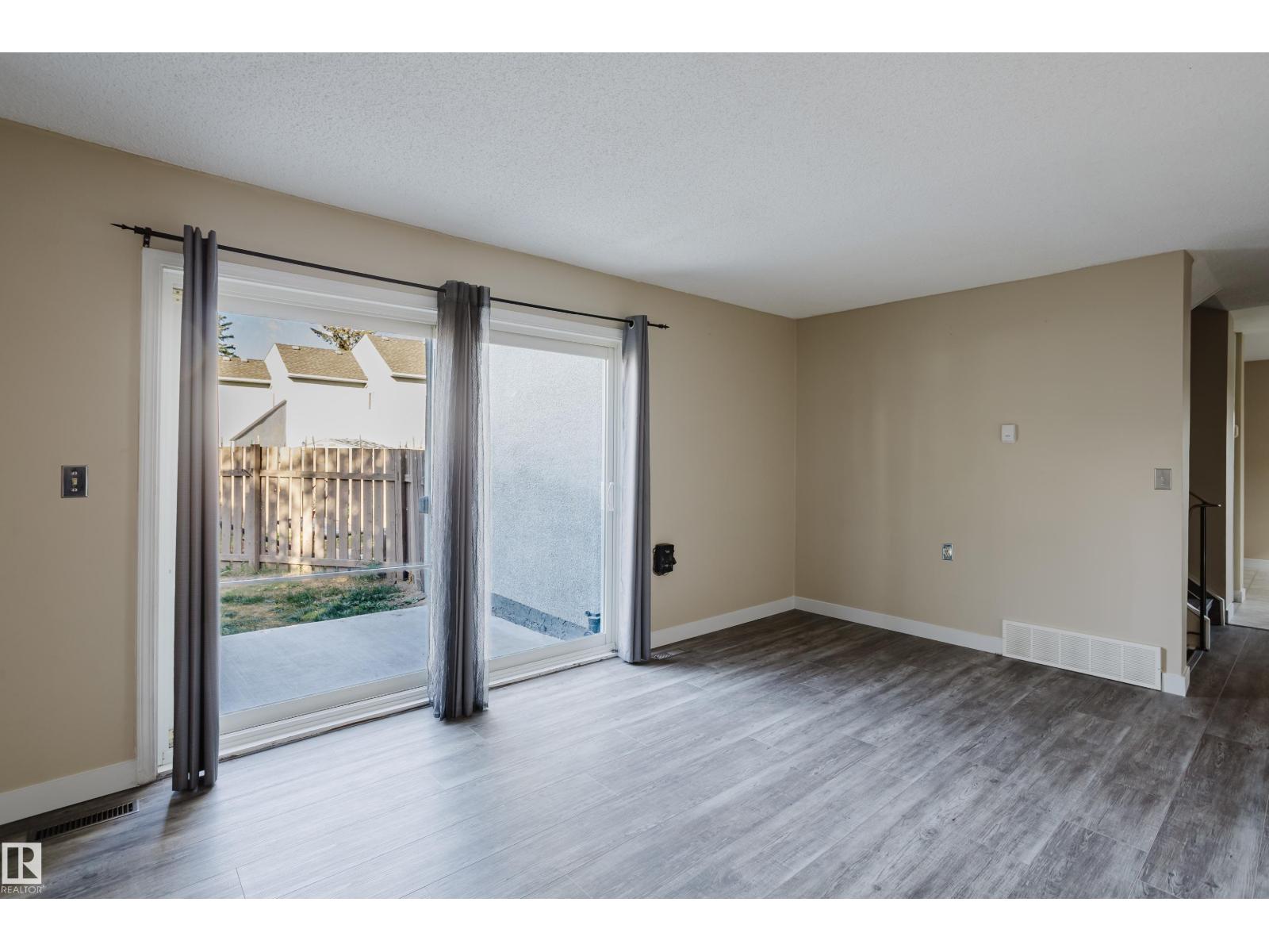 17723 95 St Nw, Edmonton, Alberta  T5Z 2E2 - Photo 11 - E4459806