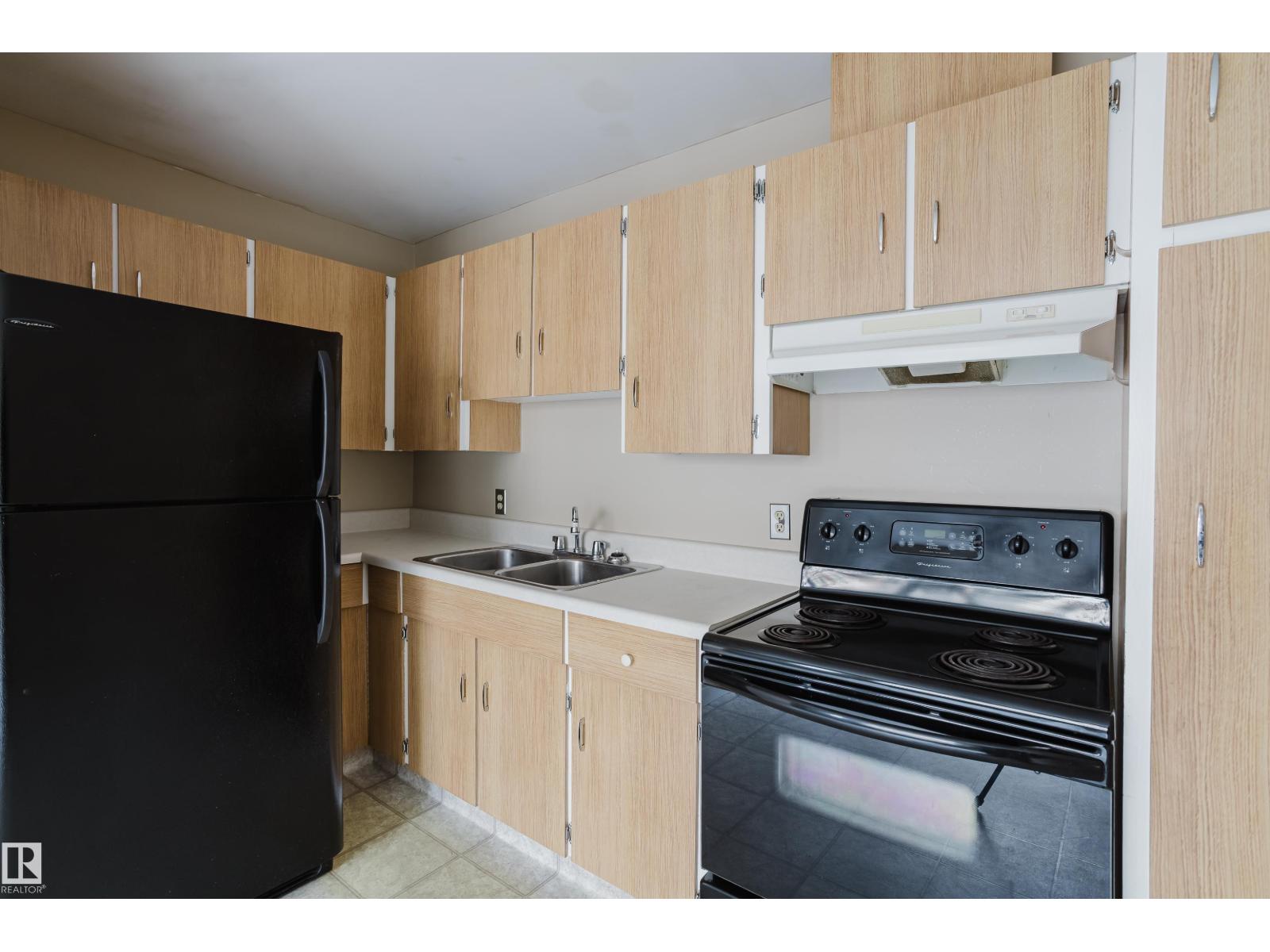 17723 95 St Nw, Edmonton, Alberta  T5Z 2E2 - Photo 7 - E4459806