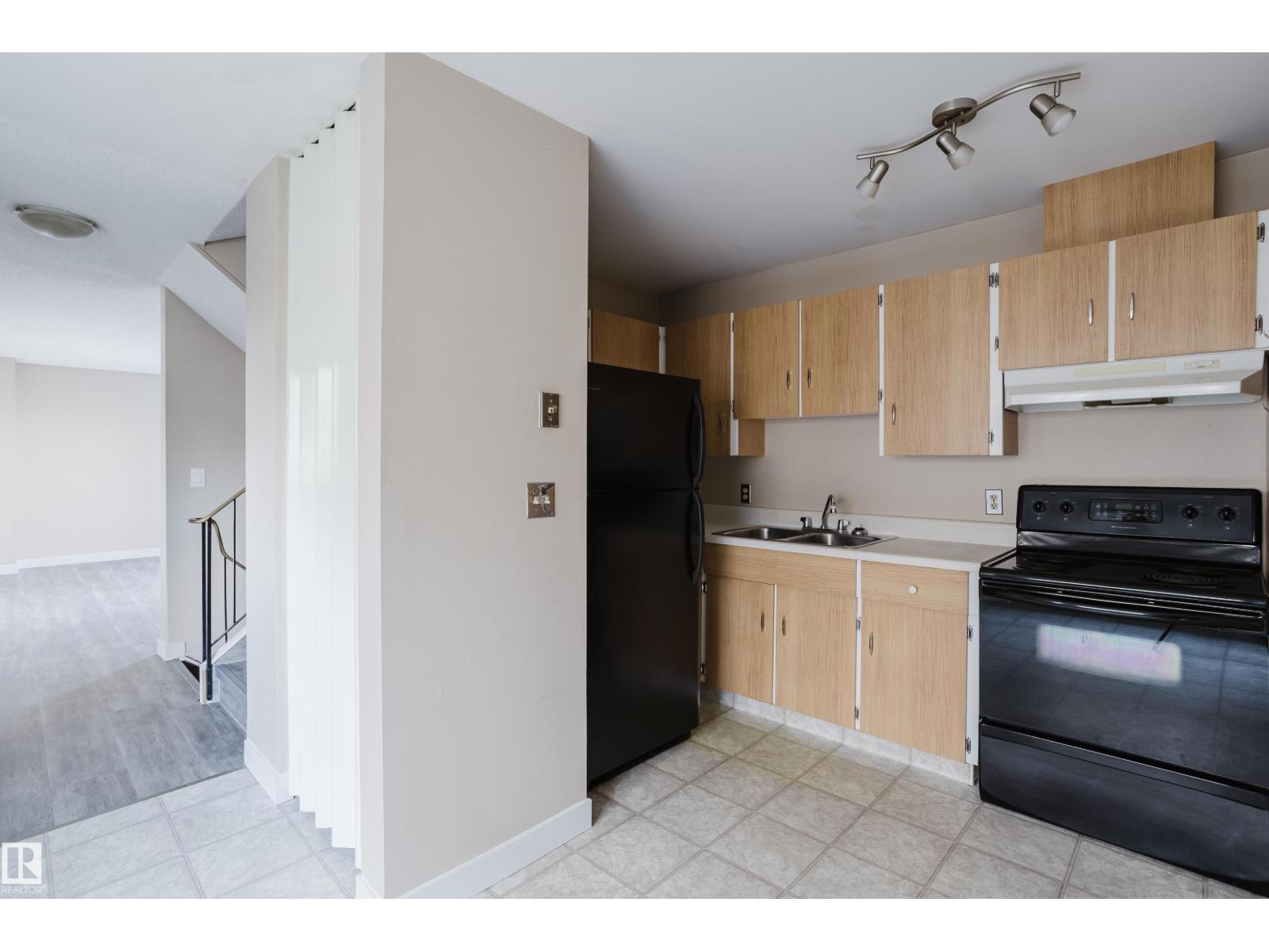 17723 95 St Nw, Edmonton, Alberta  T5Z 2E2 - Photo 9 - E4459806