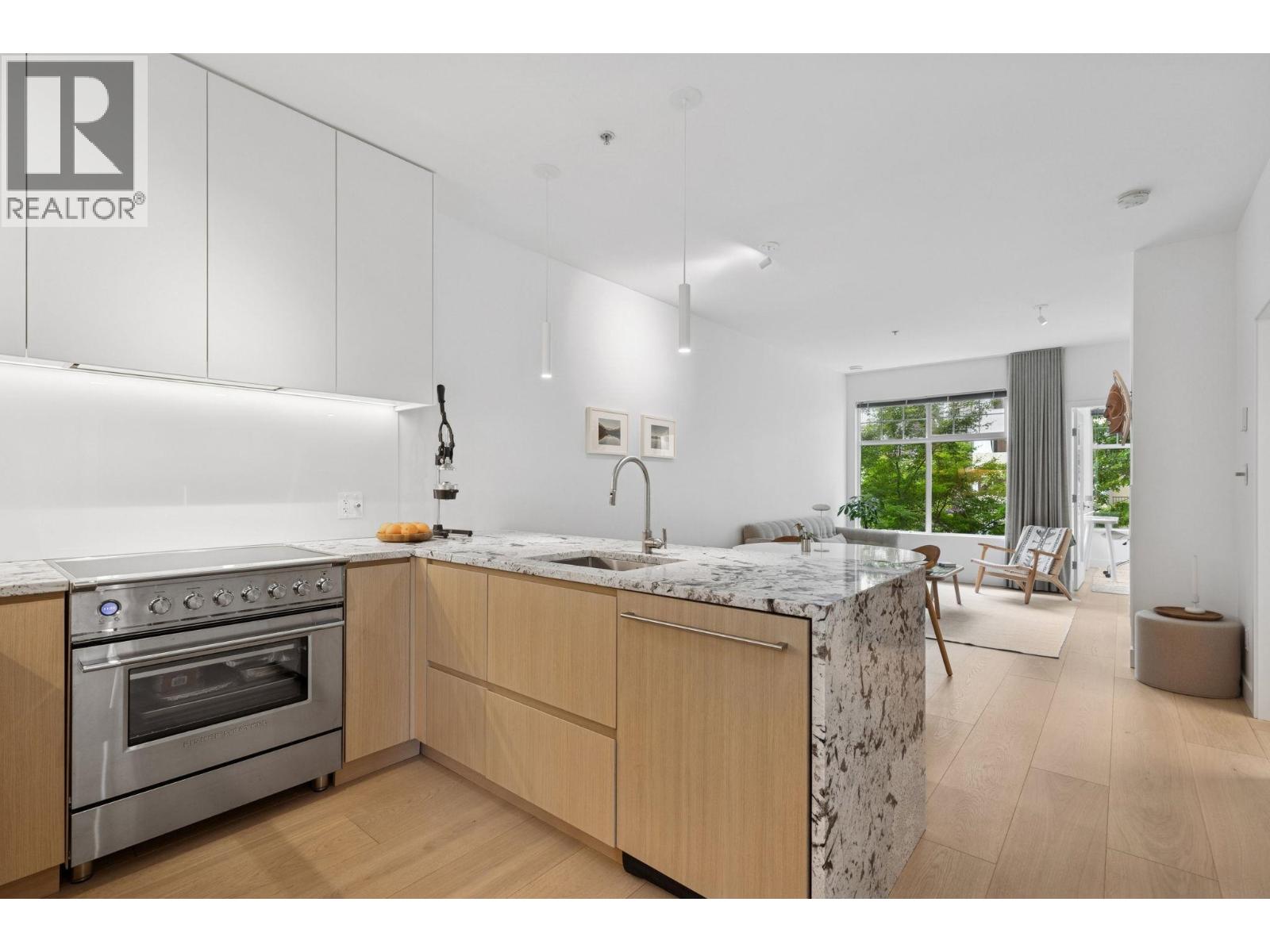 302 1388 Nelson Street, Vancouver, British Columbia  V6E 1J9 - Photo 11 - R3052470