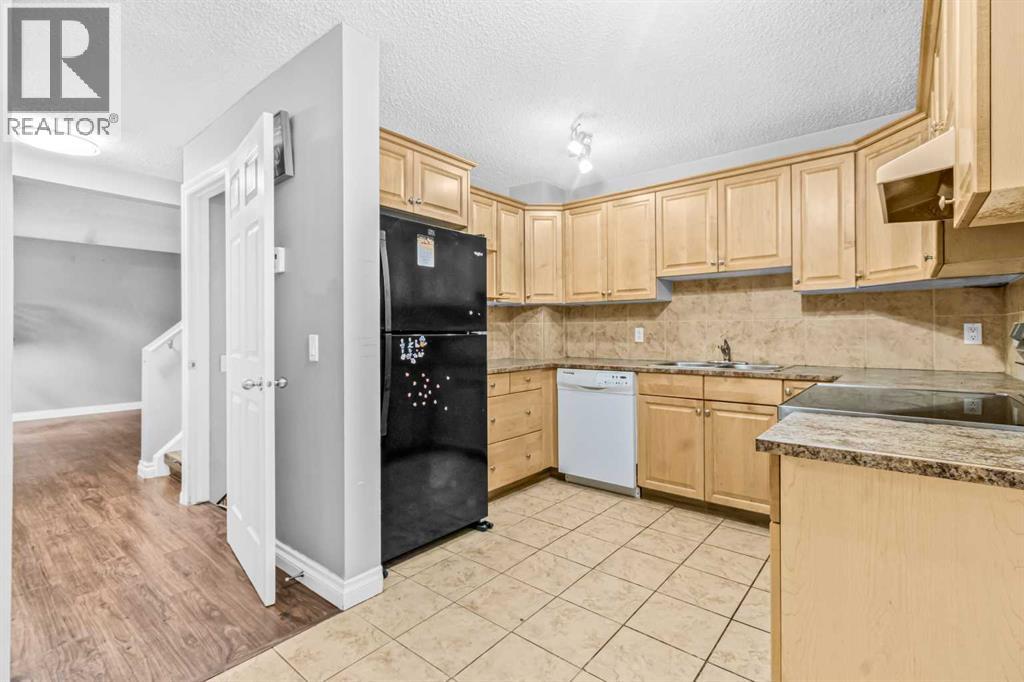71, 1155 Falconridge Drive Ne, Calgary, Alberta  T3J 1E1 - Photo 7 - A2254821