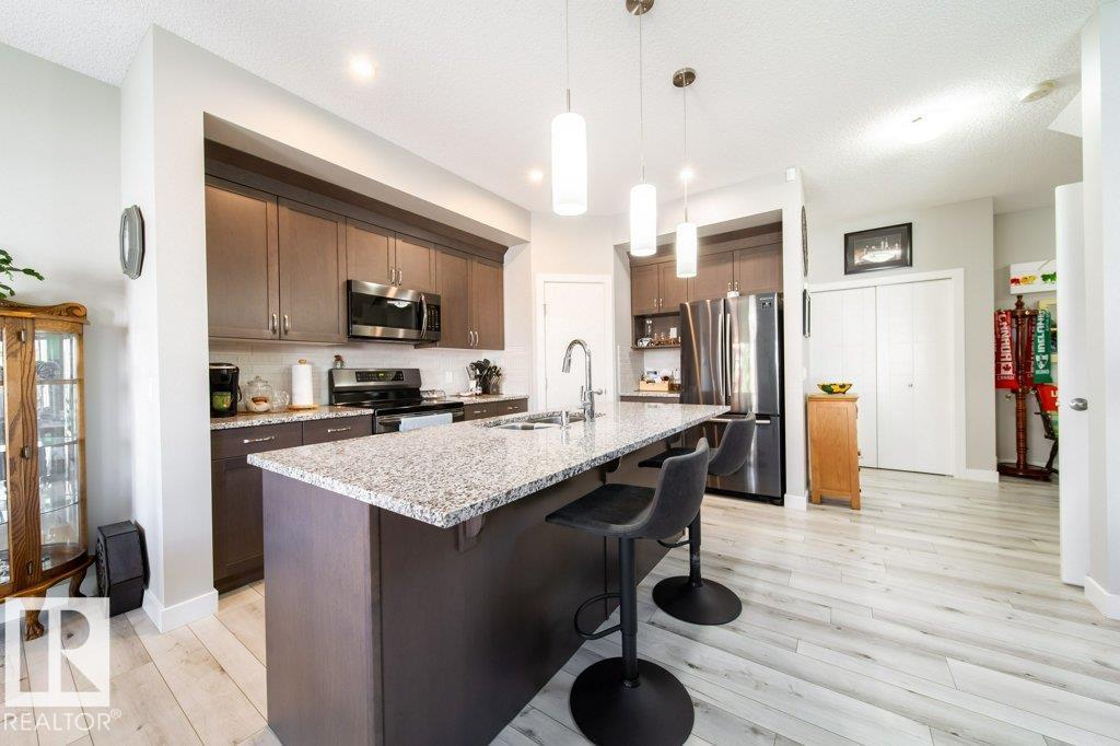 4611 66 St, Beaumont, Alberta  T4X 2X5 - Photo 8 - E4459825