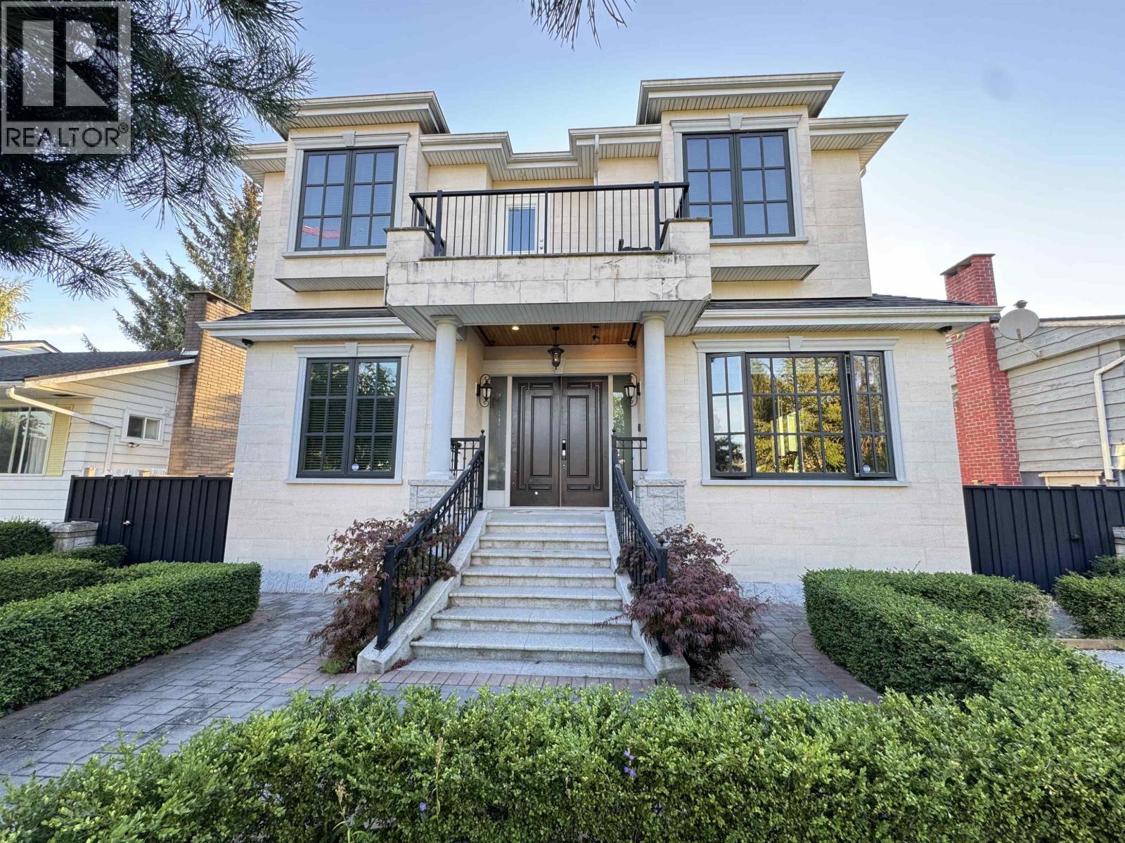 5549 BAILLIE STREET, Vancouver, British Columbia