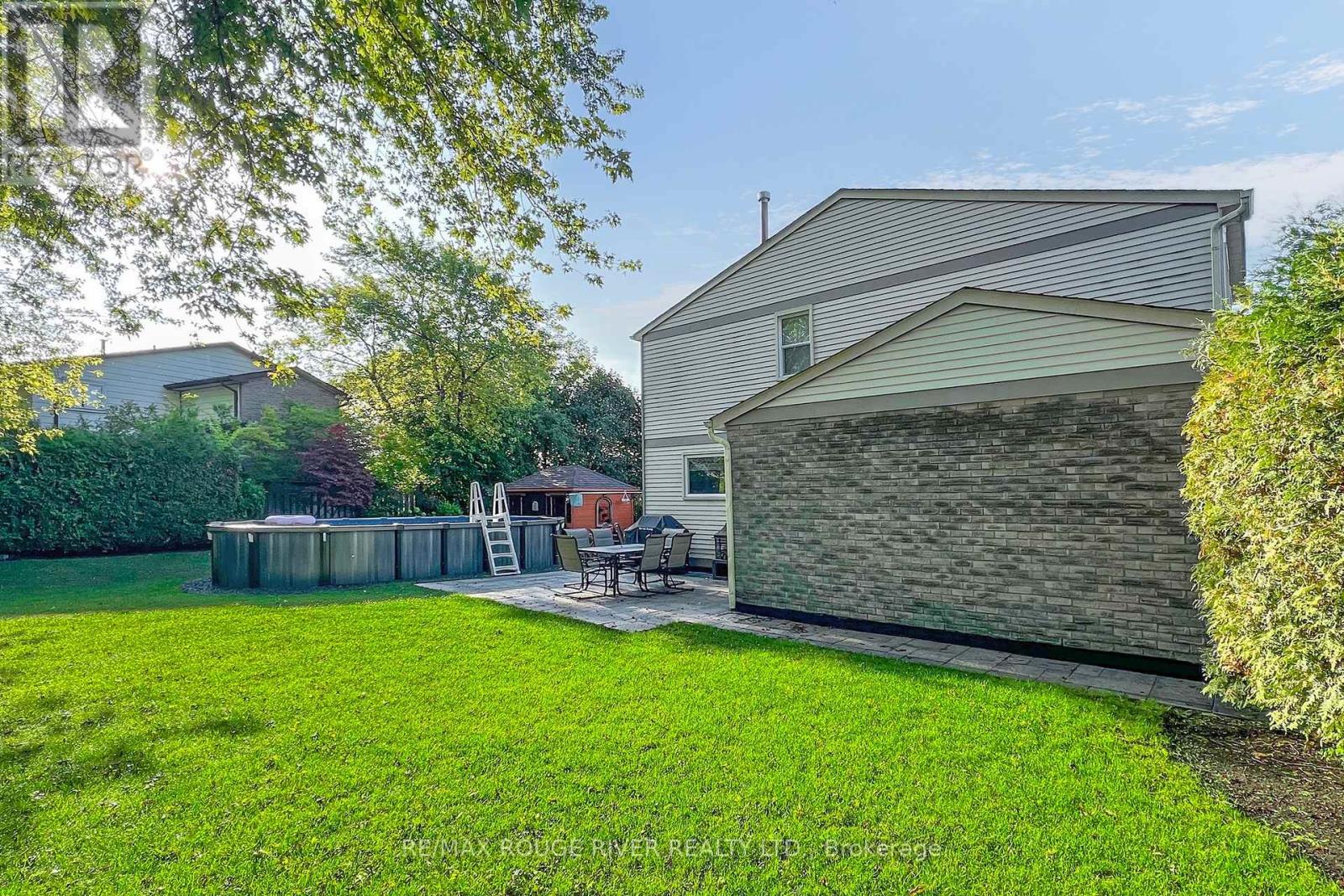 817 Finley Avenue, Ajax, Ontario  L1S 3S1 - Photo 28 - E12428521