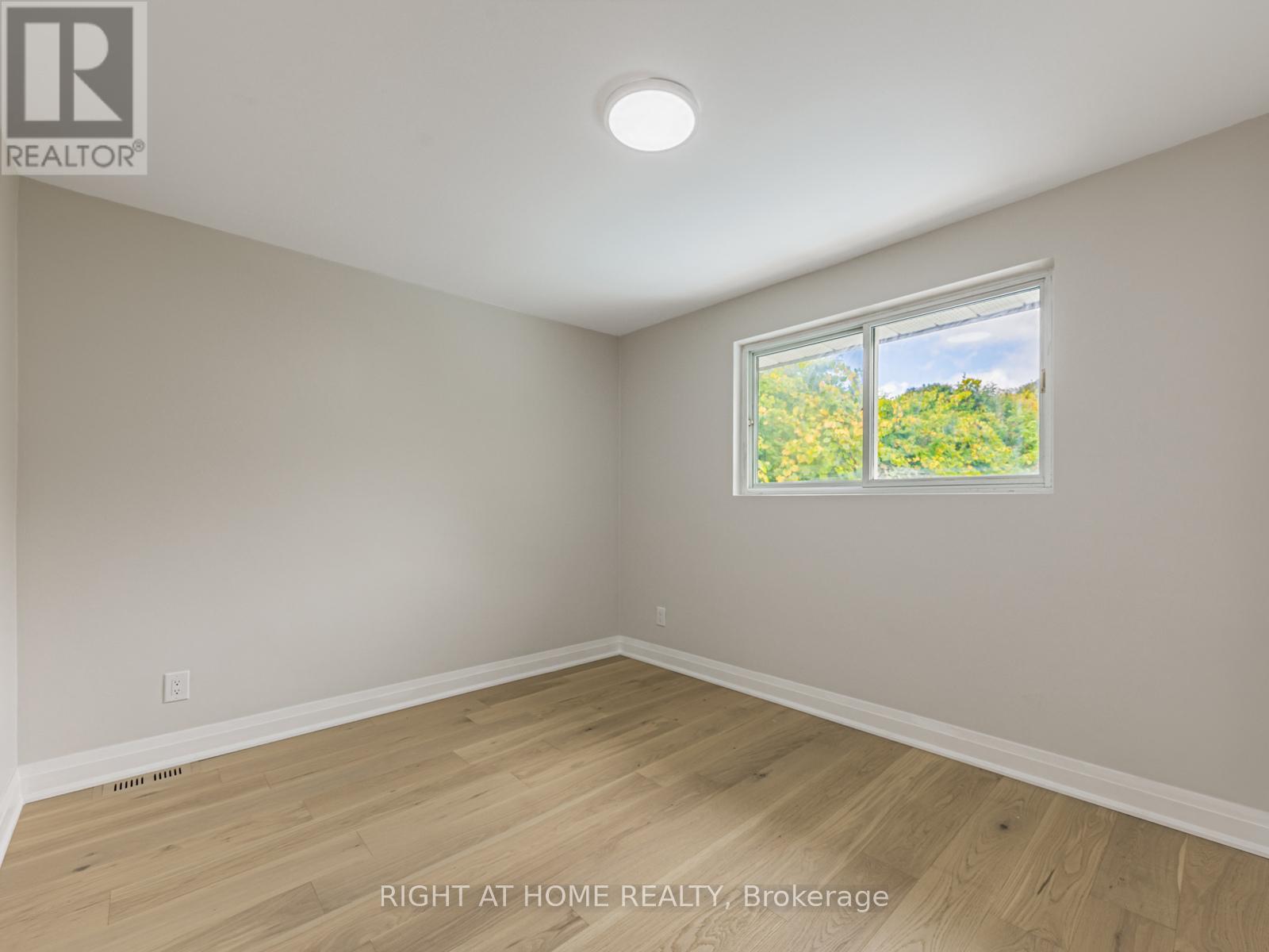 22 Jallan Drive, Ajax, Ontario  L1S 6J2 - Photo 15 - E12430369