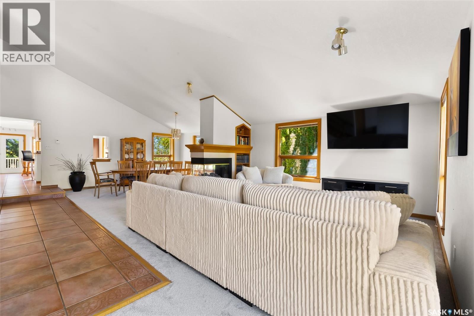 20 Sapphire Bay, Edenwold Rm No.158, Saskatchewan  S4L 1A8 - Photo 4 - SK019501