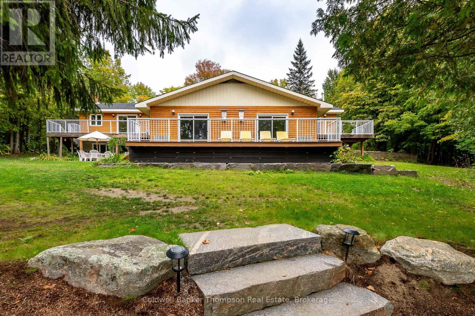 415 Grassmere Resort Road, Huntsville, Ontario  P1H 2J6 - Photo 5 - X12370503