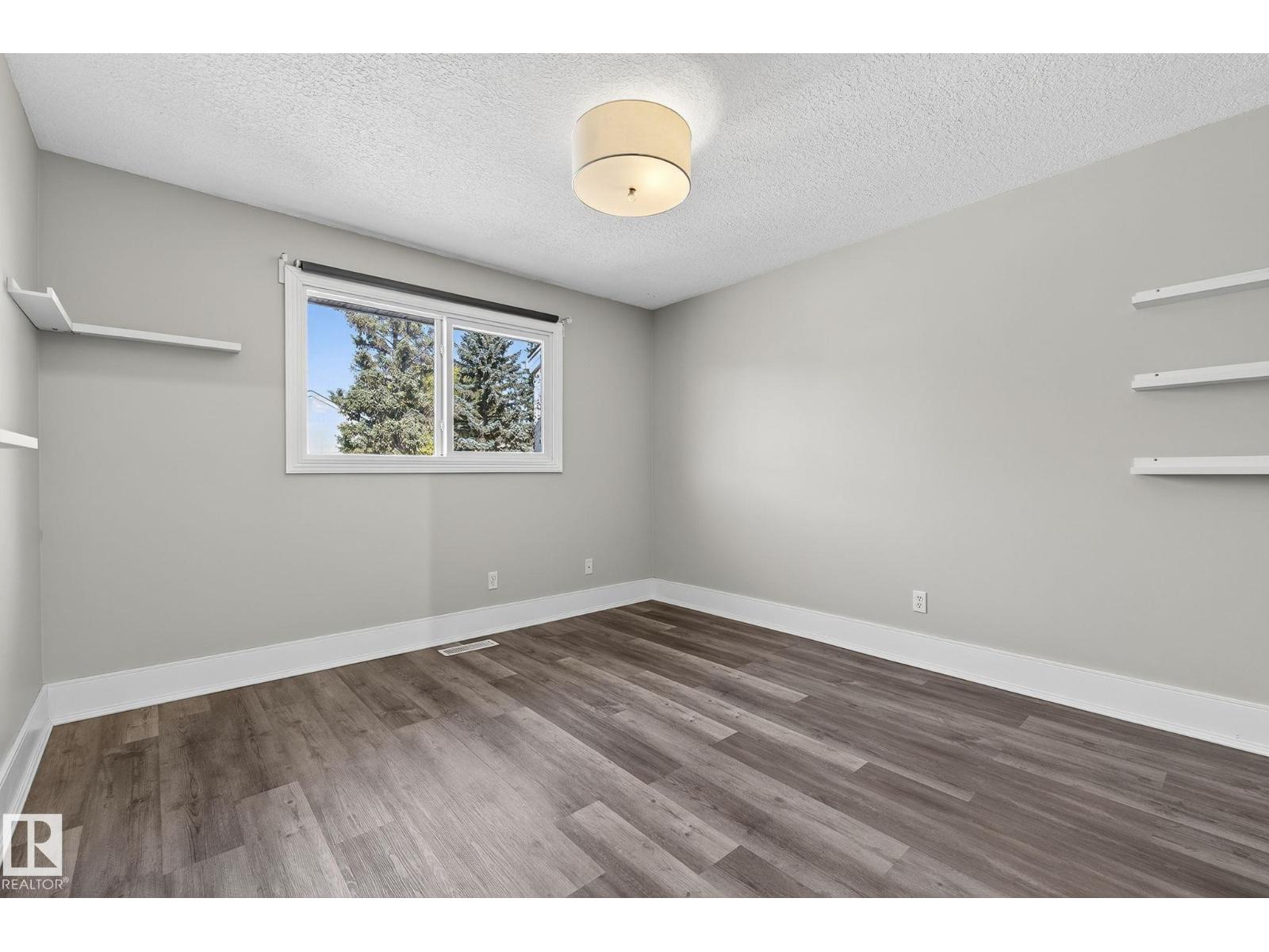 146 Callingwood Pl Nw, Edmonton, Alberta  T5T 8C6 - Photo 30 - E4459736
