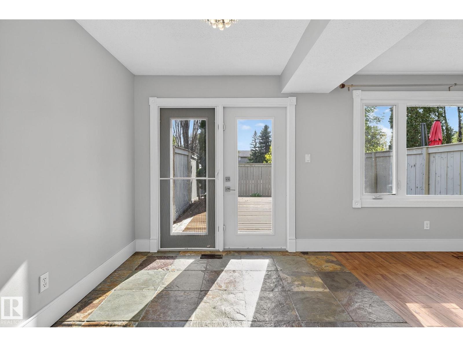146 Callingwood Pl Nw, Edmonton, Alberta  T5T 8C6 - Photo 19 - E4459736