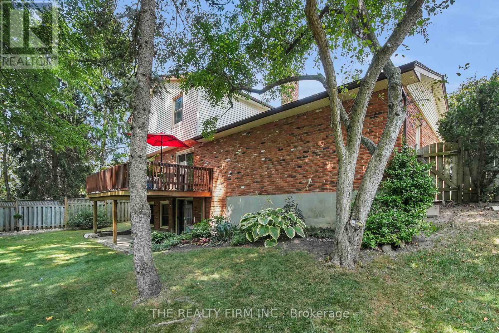 31 Mctaggart Crescent, London North, Ontario  N5X 2E2 - Photo 36 - X12430384