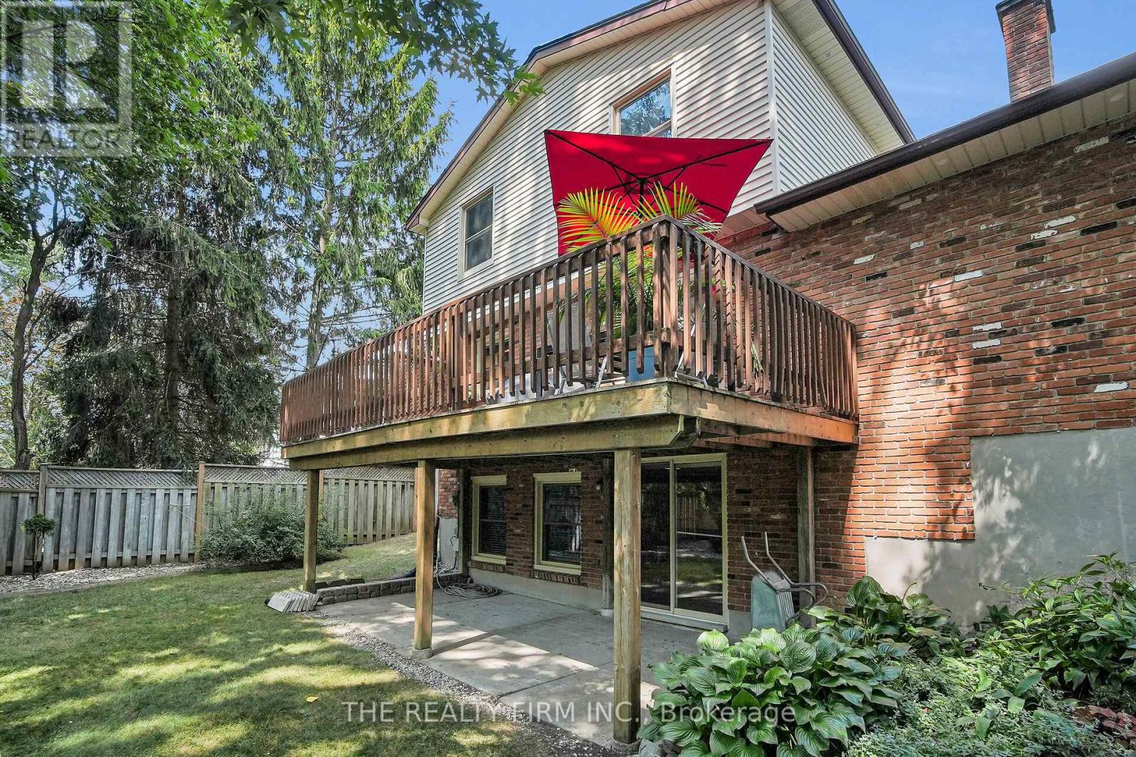 31 Mctaggart Crescent, London North, Ontario  N5X 2E2 - Photo 41 - X12430384