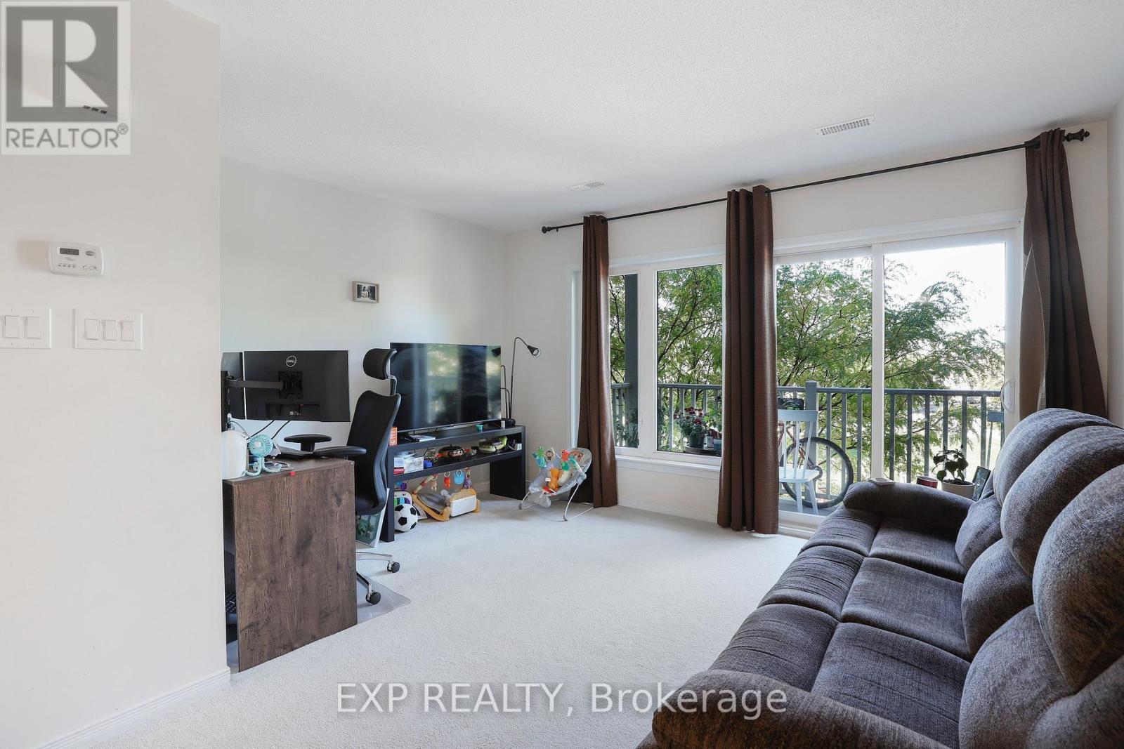 2559 Longfields Drive, Ottawa, Ontario  K2J 2L7 - Photo 5 - X12430408