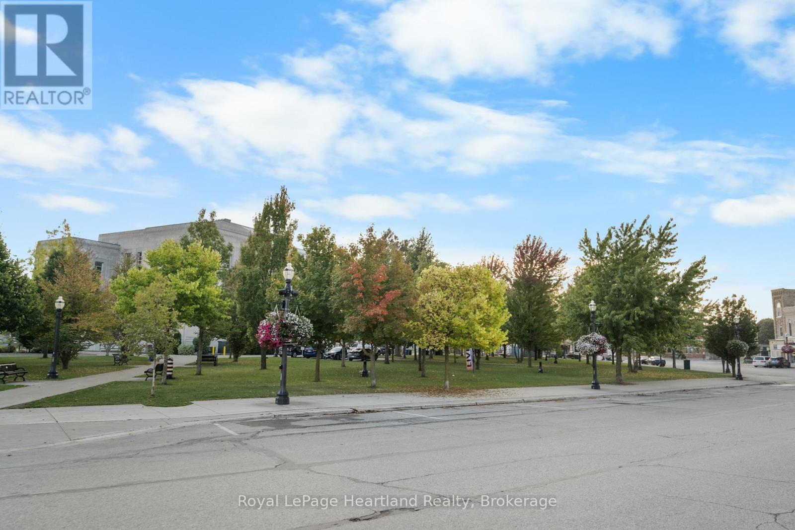 36 Newgate Street, Goderich, Ontario  N7A 1P1 - Photo 28 - X12430388