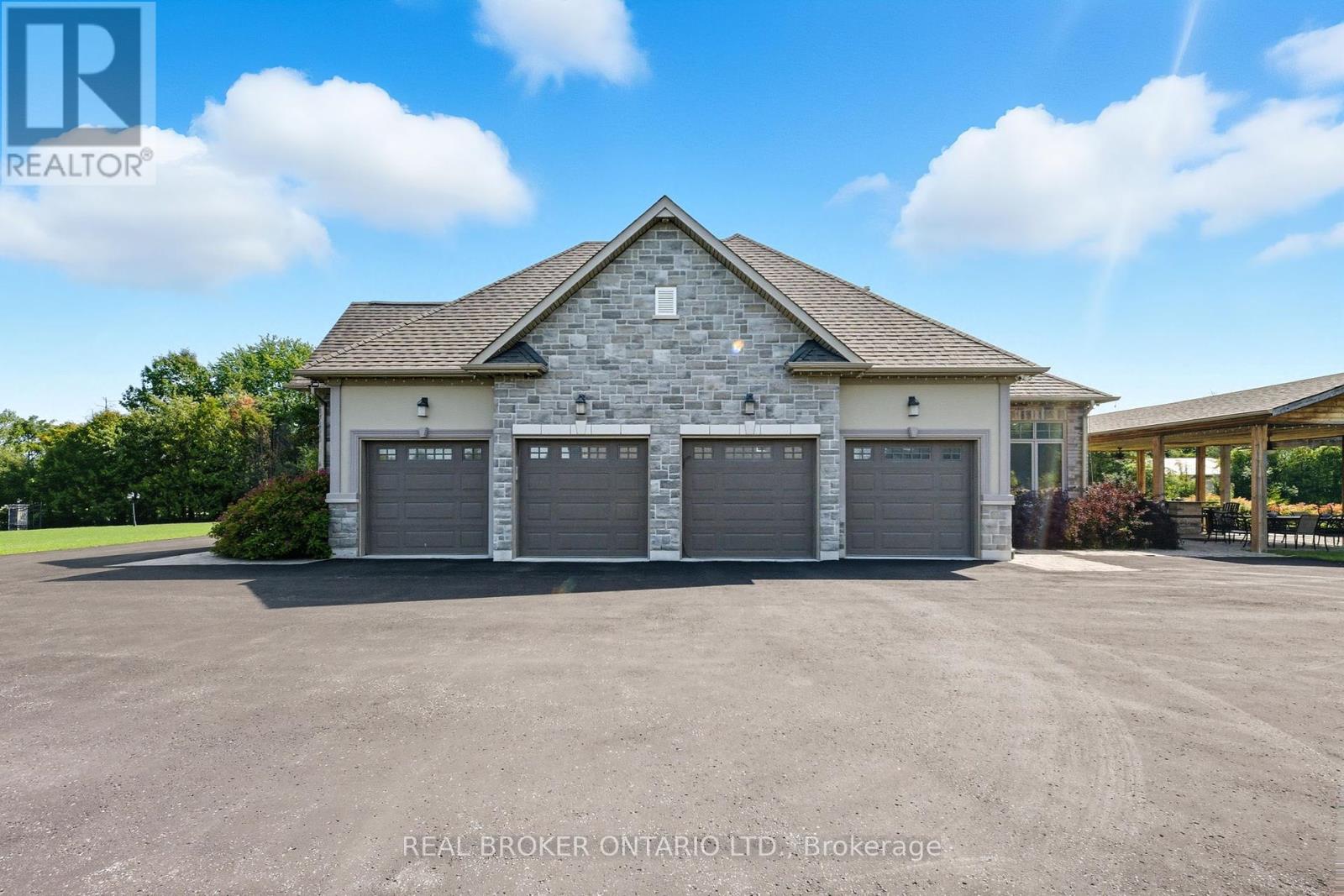 3240 Salem Road, Pickering, Ontario  L1X 0J7 - Photo 48 - E12393410