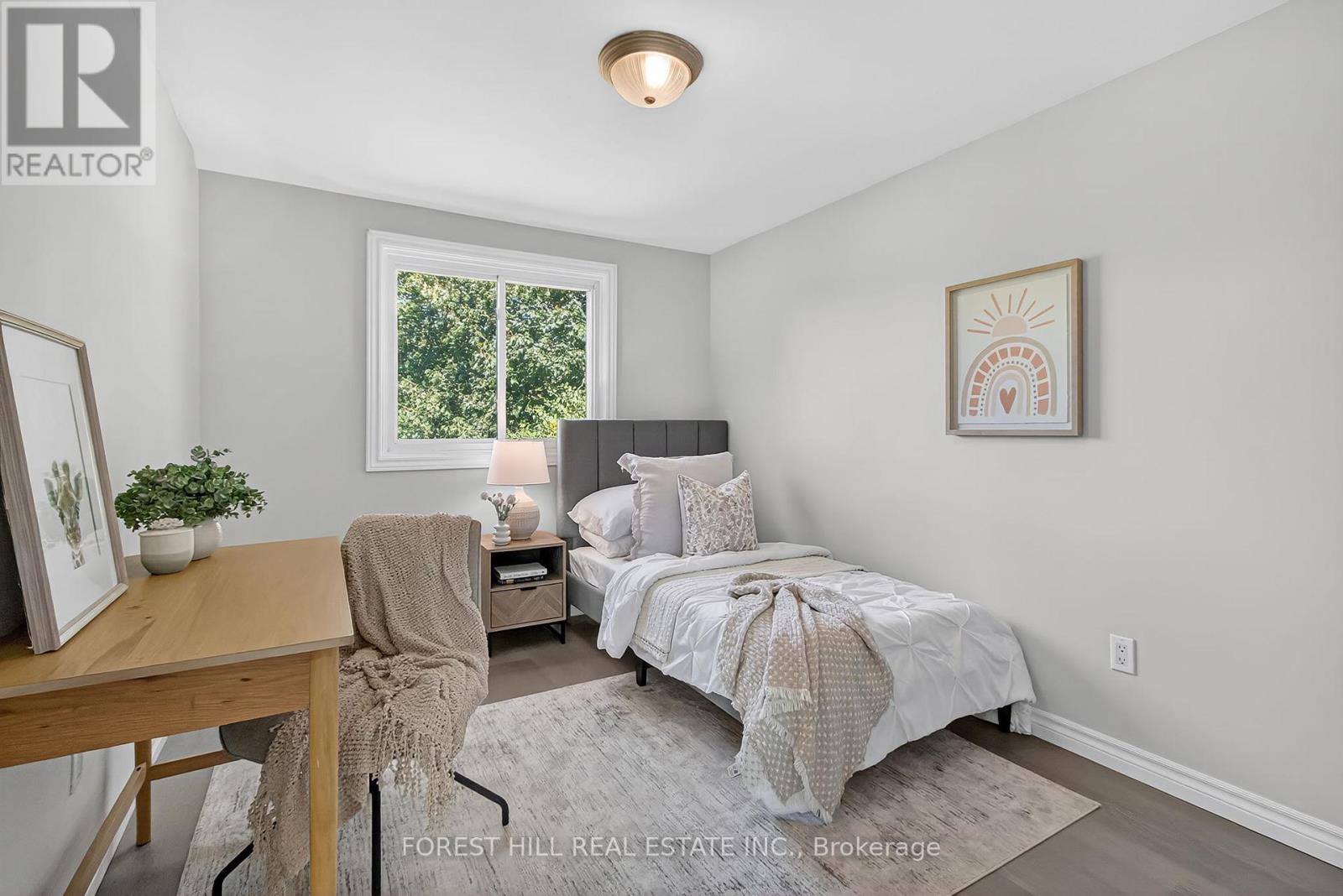42 Vincent Crescent, London South, Ontario  N6C 4X8 - Photo 20 - X12413206