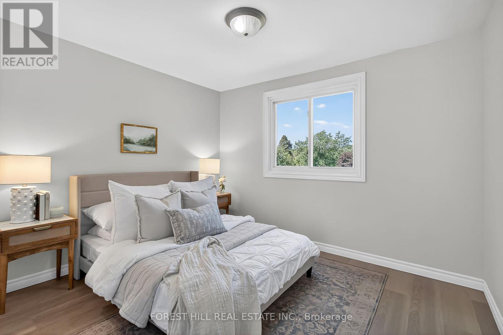 42 Vincent Crescent, London South, Ontario  N6C 4X8 - Photo 19 - X12413206