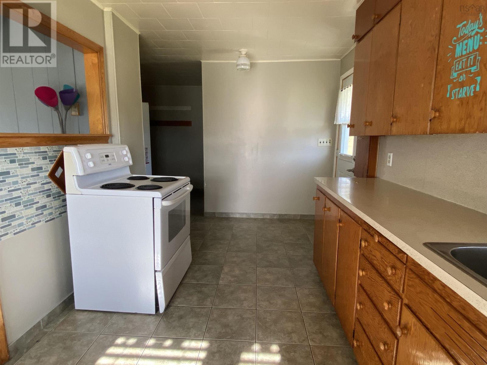 8394 Highway 3, Port Mouton, Nova Scotia  B0T 1T0 - Photo 11 - 202511792