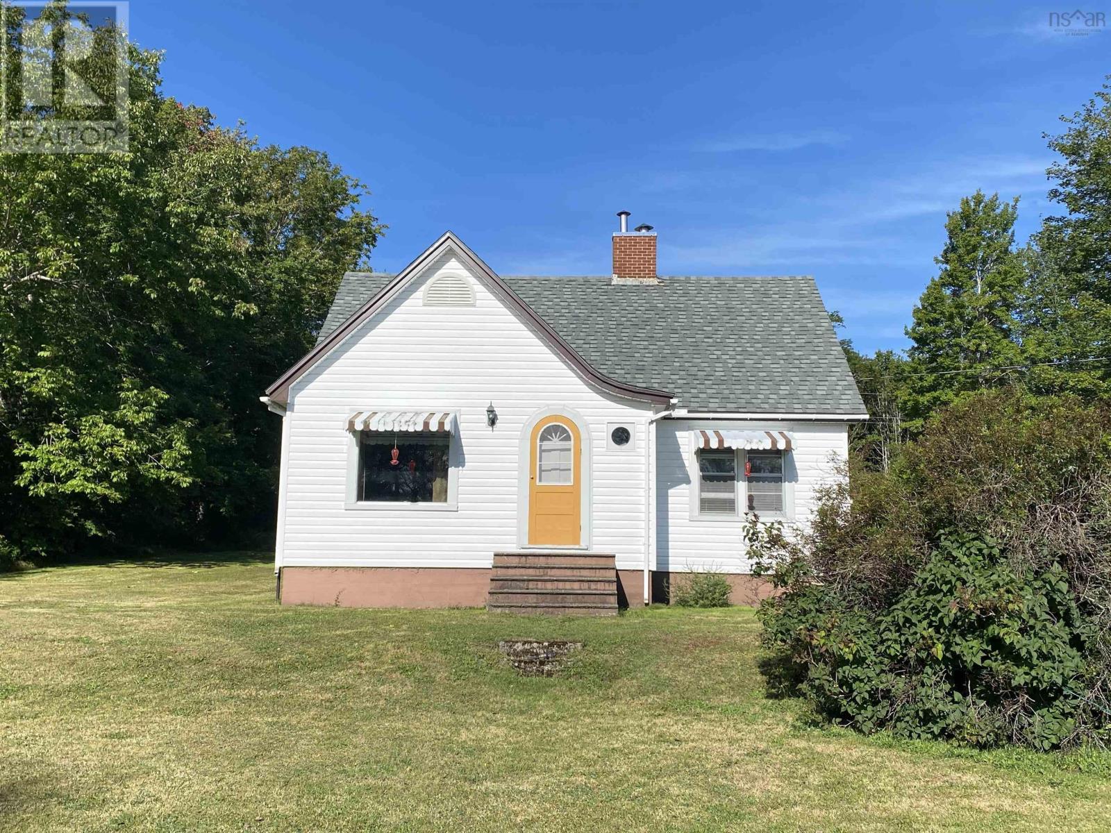 8394 Highway 3, Port Mouton, Nova Scotia  B0T 1T0 - Photo 2 - 202511832