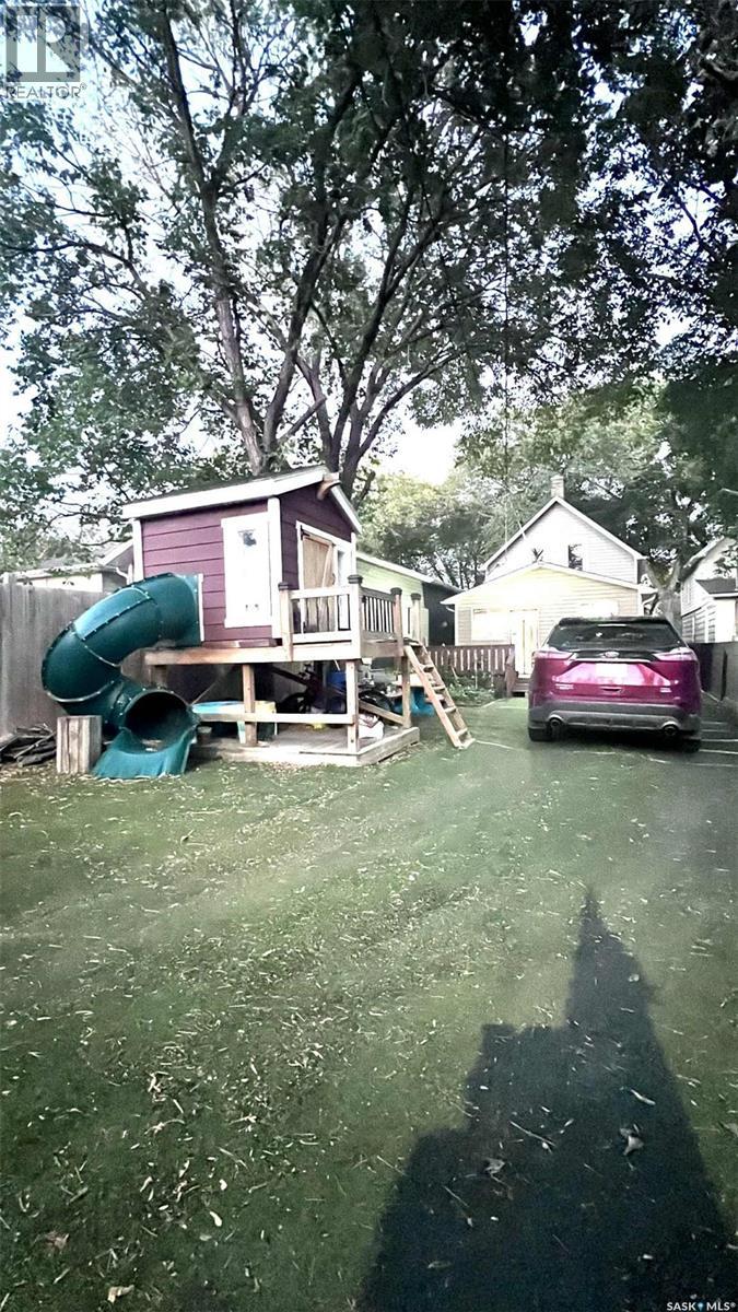 1416 Garnet Street, Regina, Saskatchewan  S4T 2Y5 - Photo 28 - SK019530