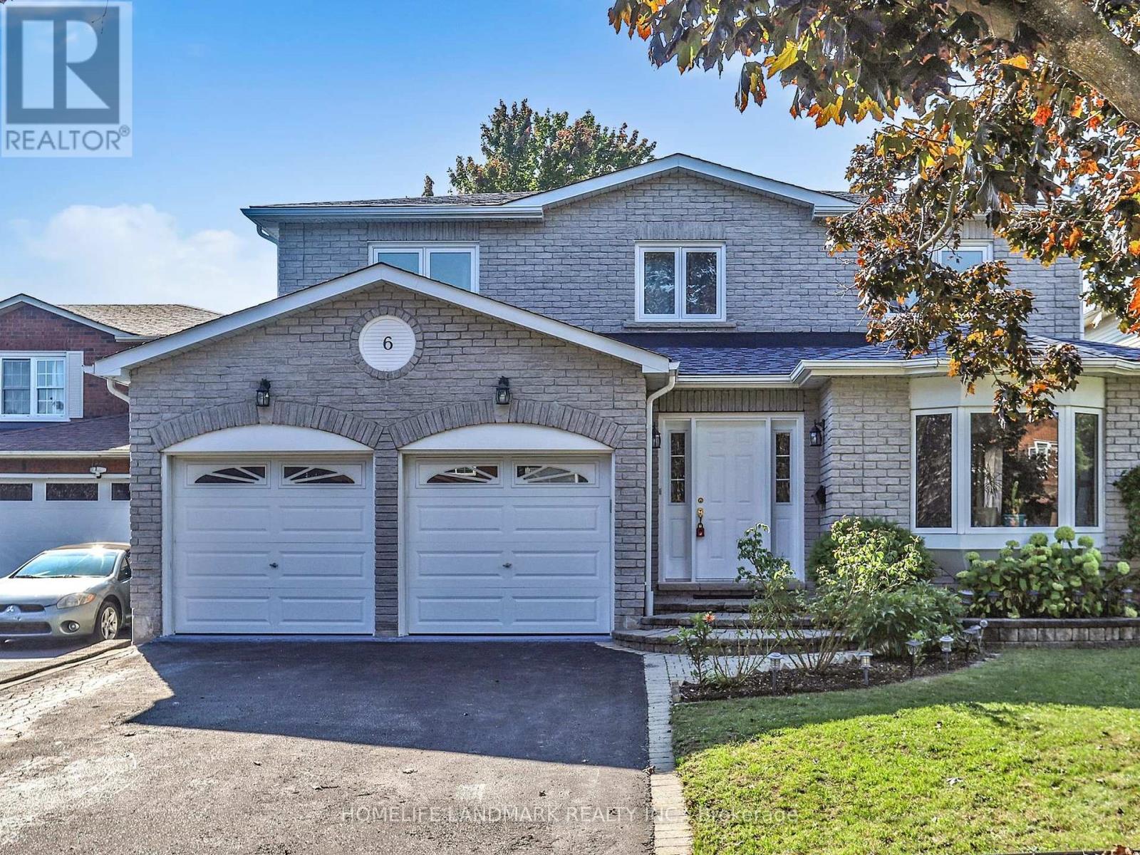 6 BROUGHTON COURT, Whitby, Ontario