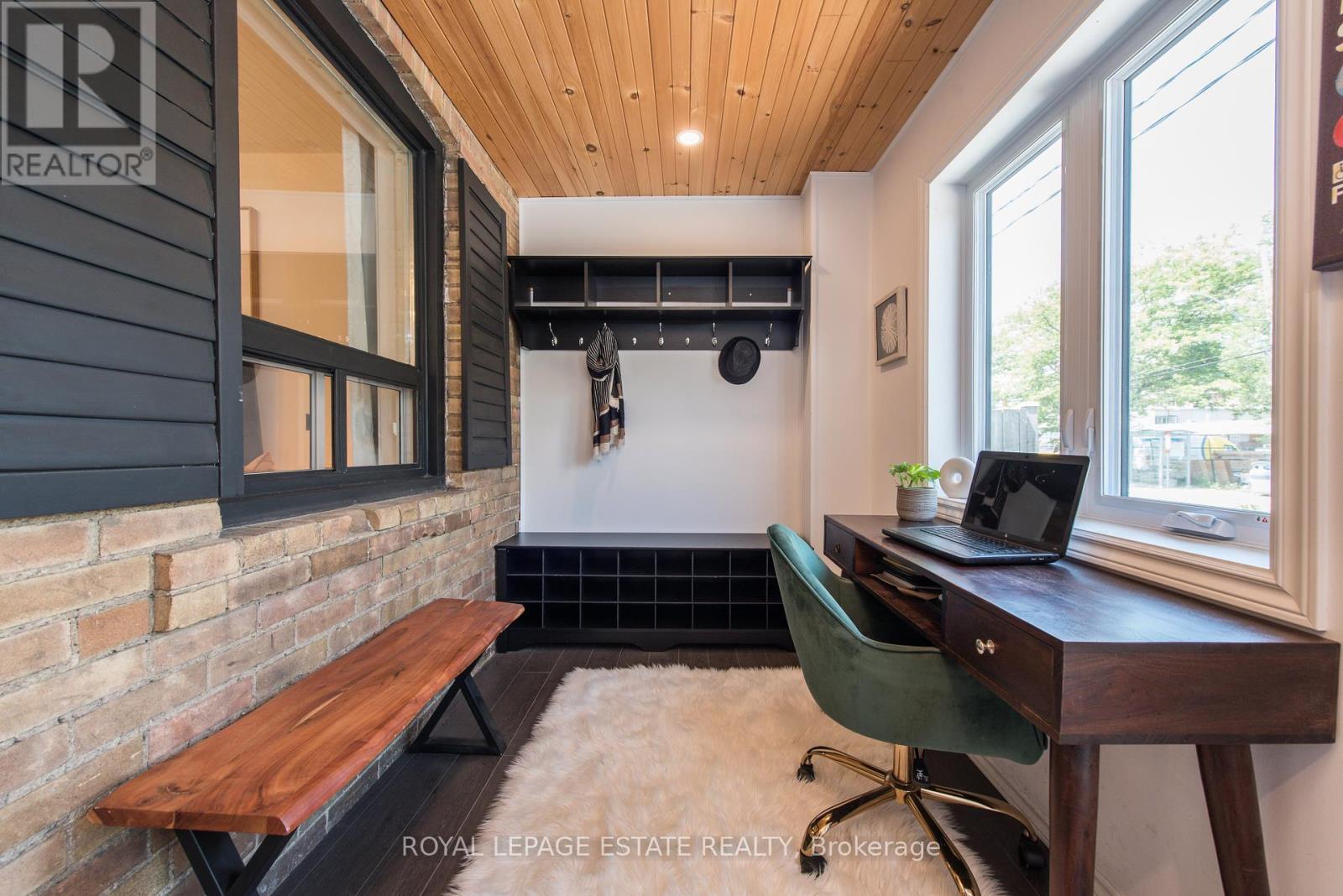 2311 Gerrard Street E, Toronto, Ontario  M4E 2E5 - Photo 2 - E12428130