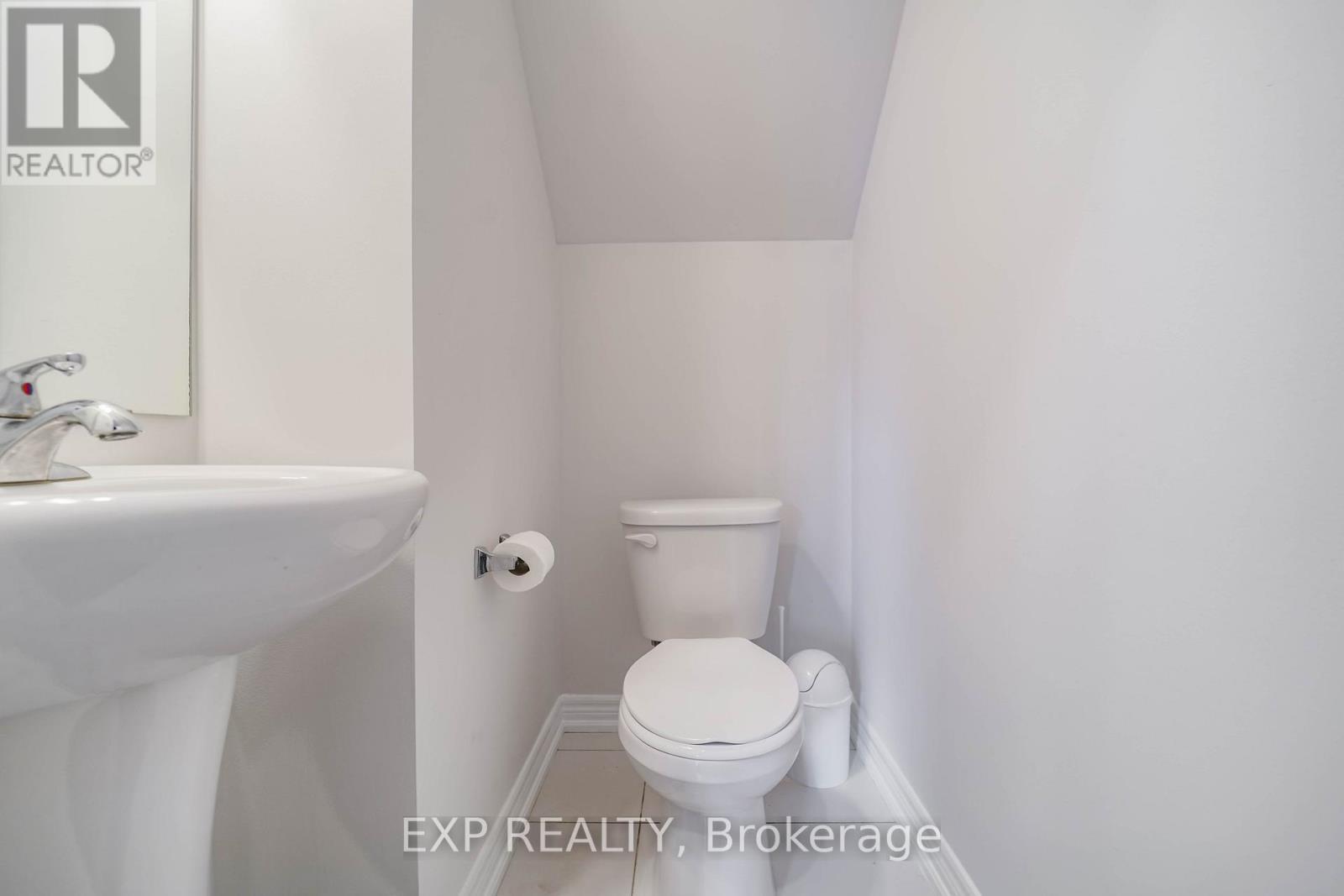 62 Harvest Field Road, Markham, Ontario  L6B 0T7 - Photo 26 - N12430412