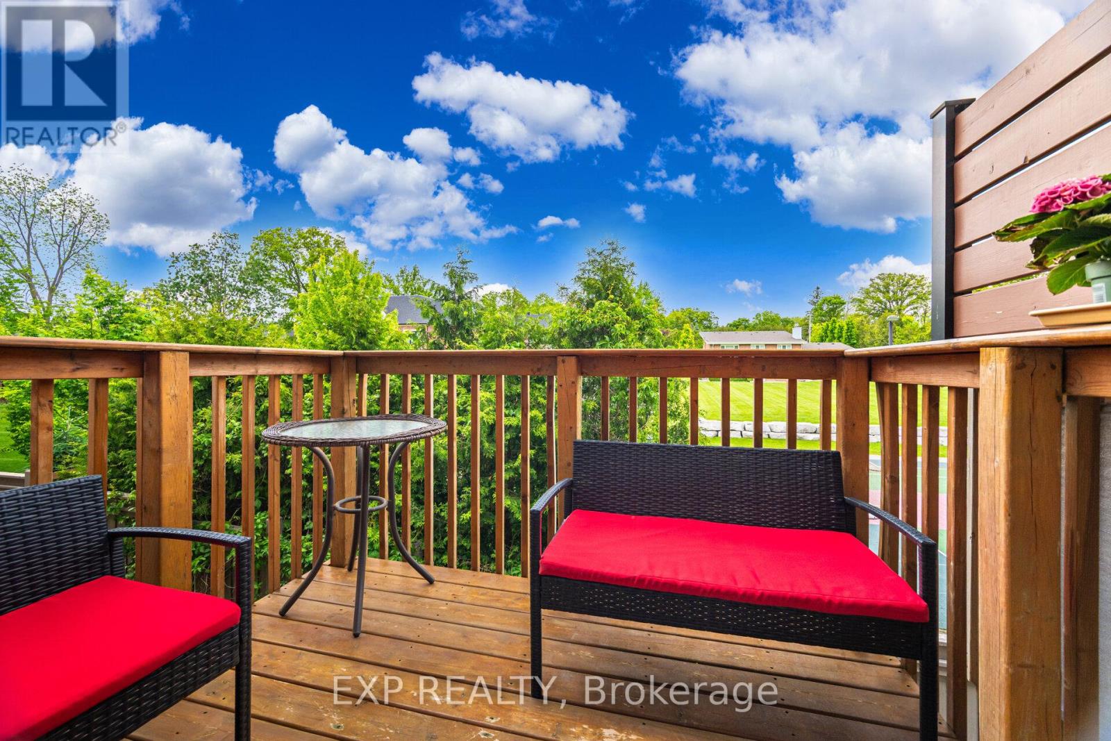 54 Ingleside Street, Vaughan, Ontario  L4L 0H9 - Photo 17 - N12430420
