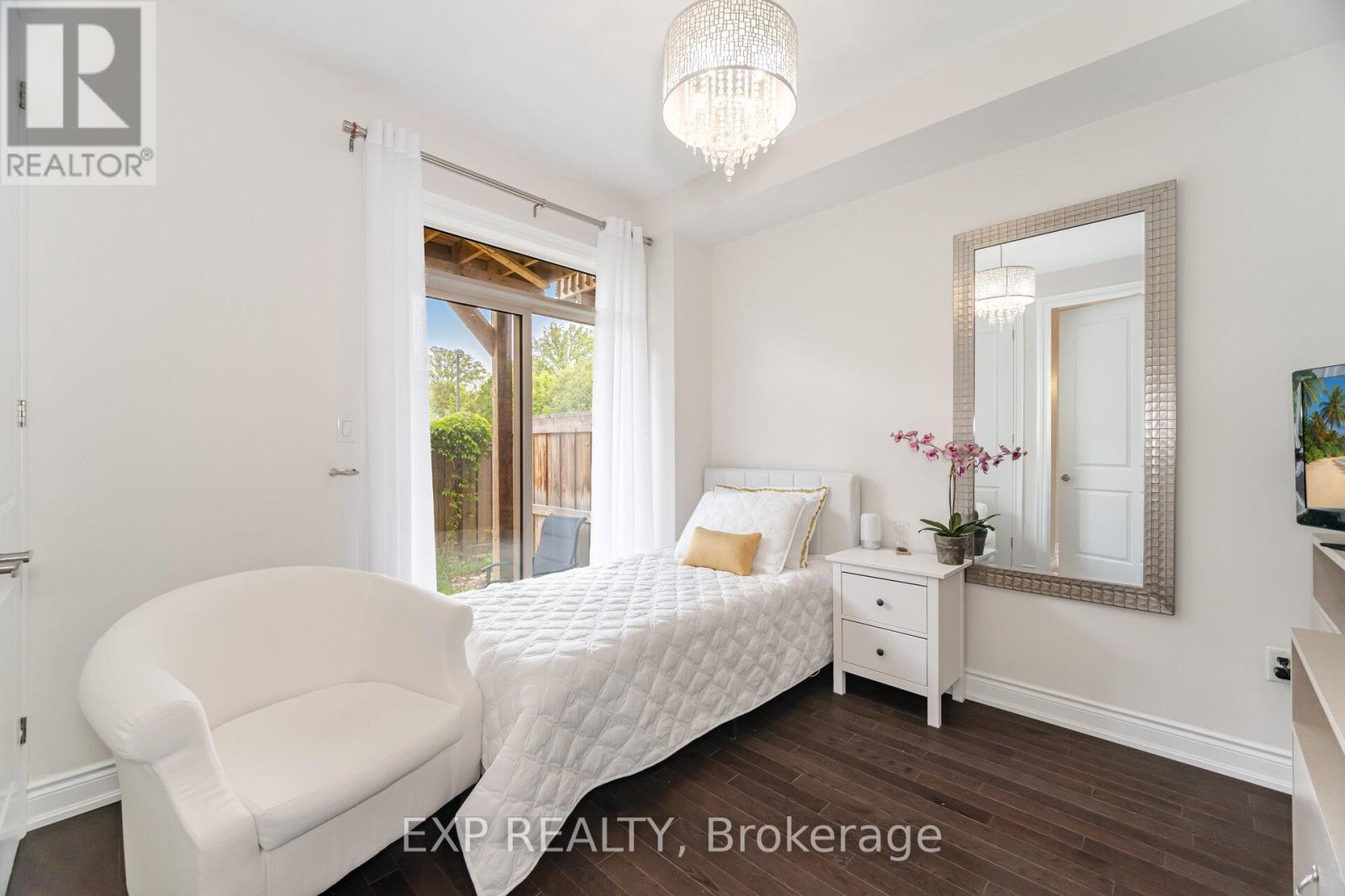 54 Ingleside Street, Vaughan, Ontario  L4L 0H9 - Photo 27 - N12430420