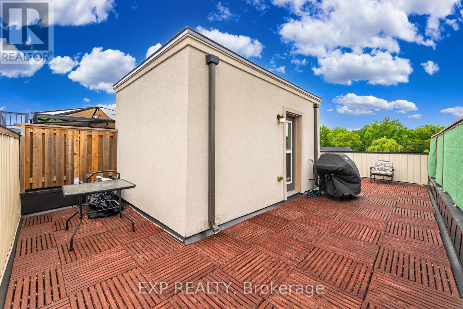 54 Ingleside Street, Vaughan, Ontario  L4L 0H9 - Photo 32 - N12430420