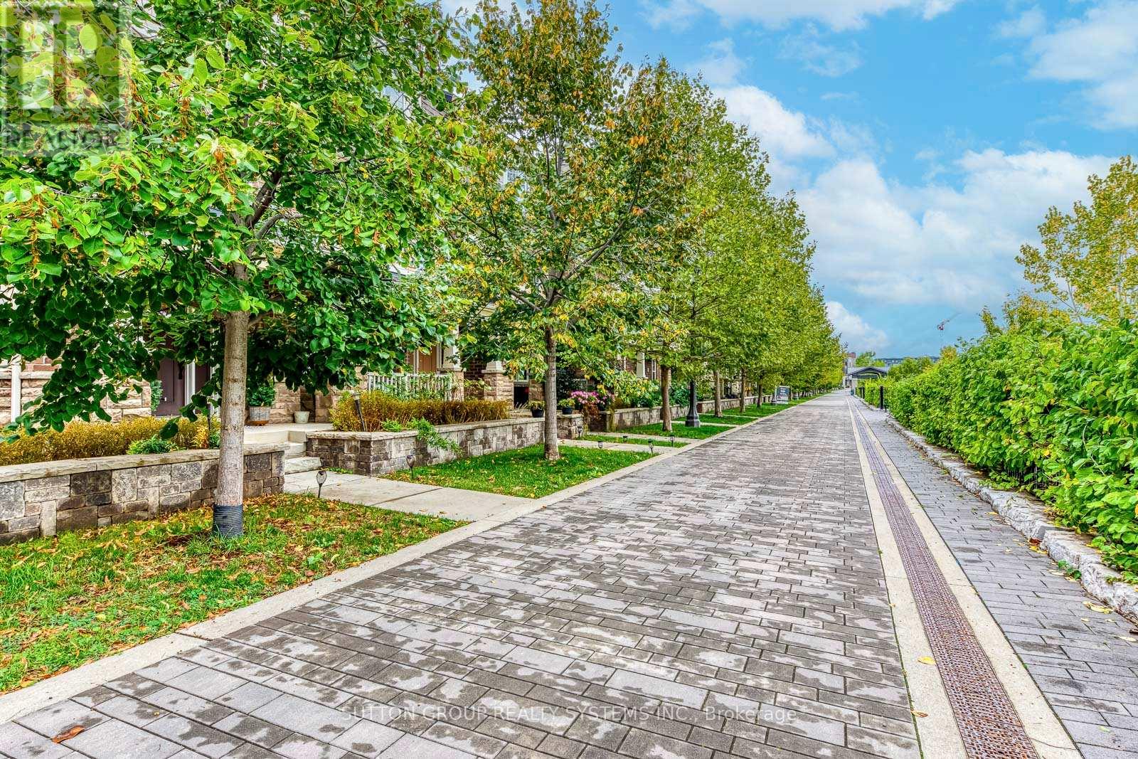33 - 3002 PRESERVE DRIVE, UNIT 33 DRIVE, Oakville, Ontario