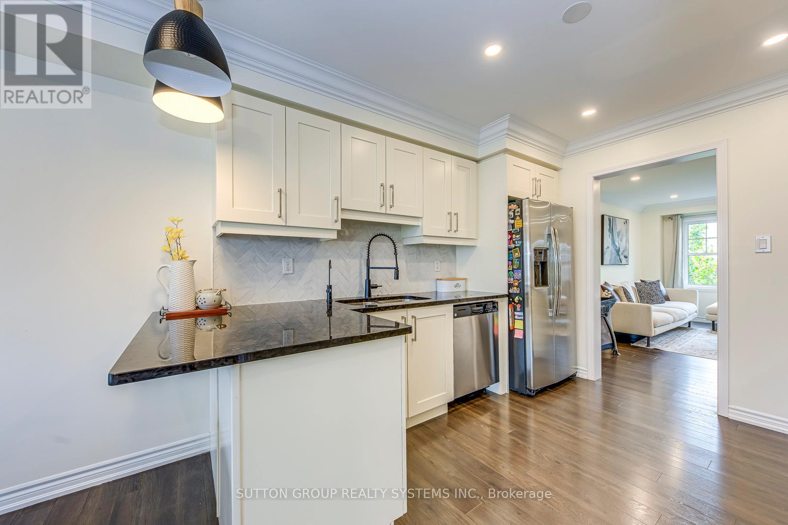 33 - 3002 Preserve Drive, Unit 33 Drive, Oakville, Ontario  L6M 0V5 - Photo 23 - W12430382