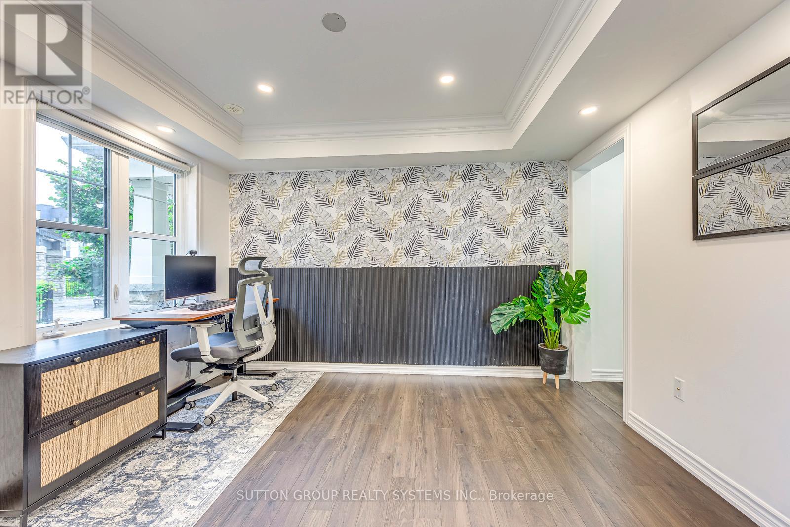 33 - 3002 Preserve Drive, Unit 33 Drive, Oakville, Ontario  L6M 0V5 - Photo 6 - W12430382