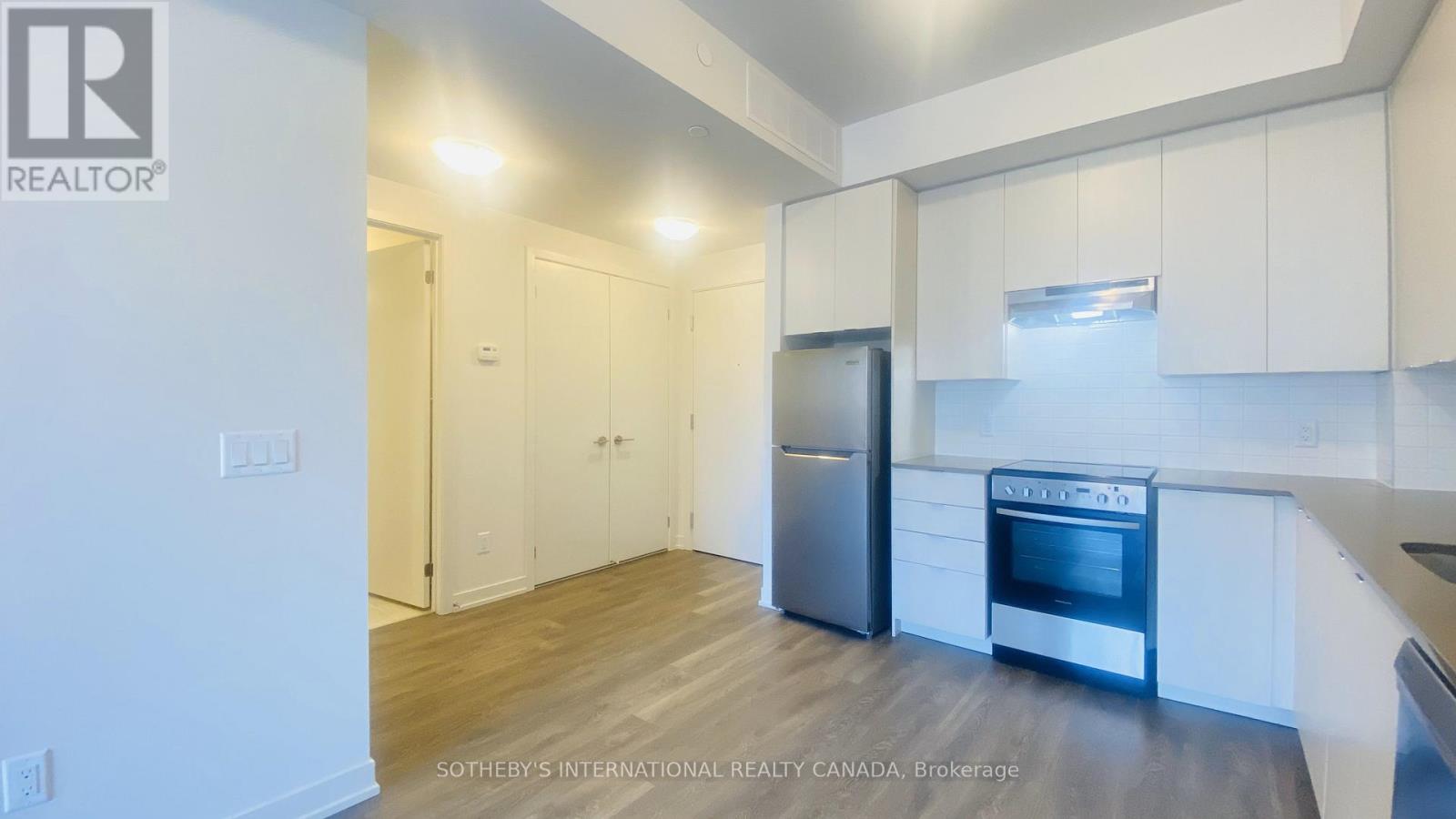 216 - 62 Sky Harbour Drive, Brampton, Ontario  L6Y 0C1 - Photo 8 - W12430396