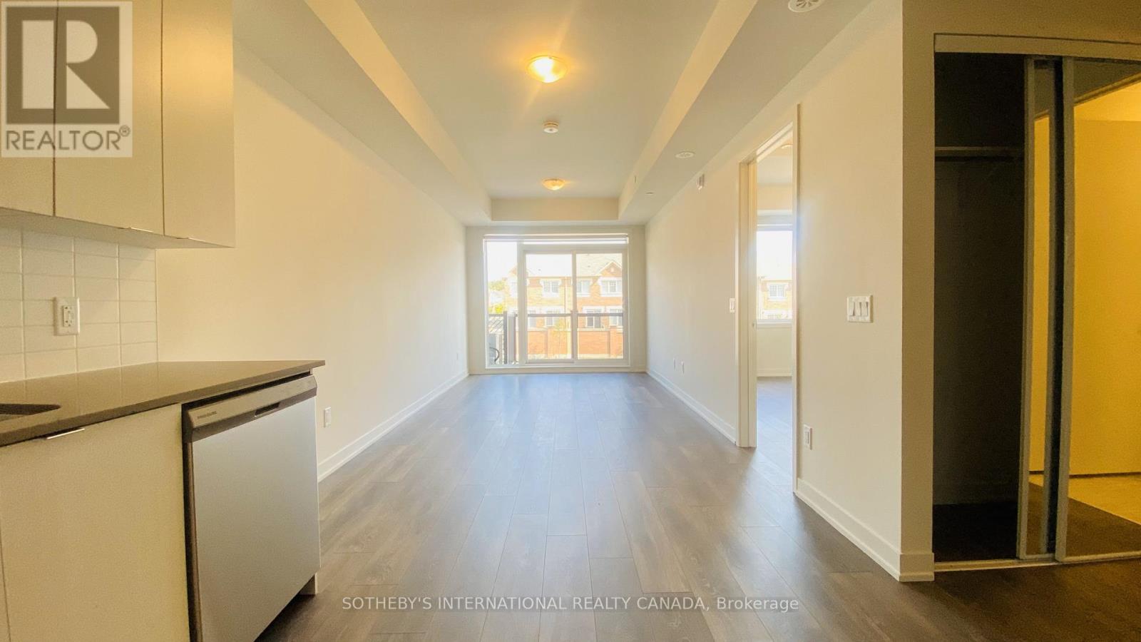 216 - 62 Sky Harbour Drive, Brampton, Ontario  L6Y 0C1 - Photo 9 - W12430396