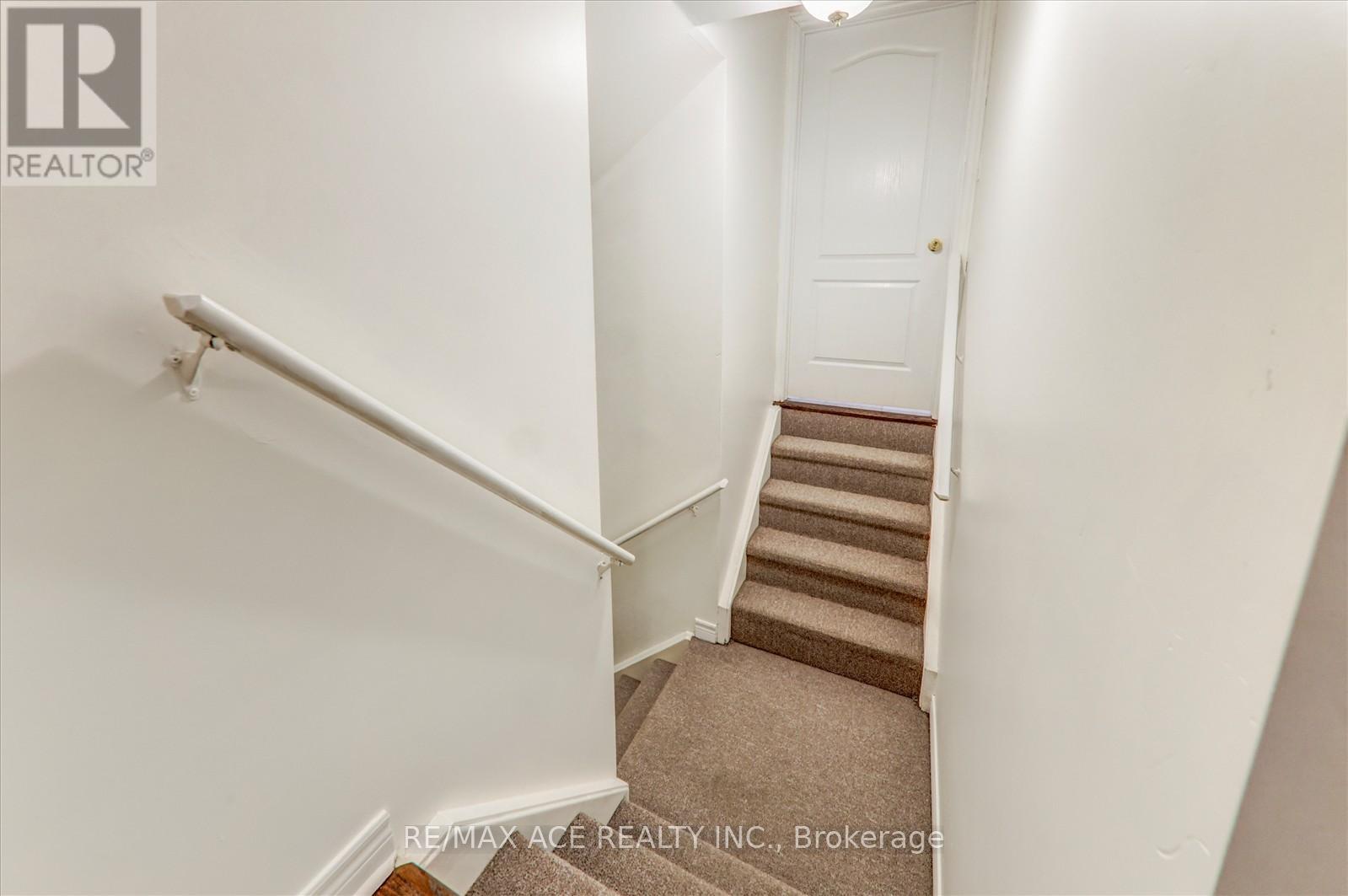 46 Purebrook Crescent, Brampton, Ontario  L6P 2P5 - Photo 32 - W12430403