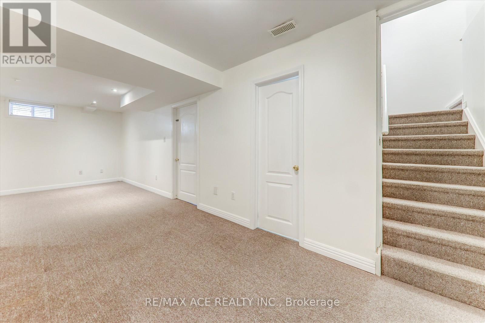 46 Purebrook Crescent, Brampton, Ontario  L6P 2P5 - Photo 33 - W12430403