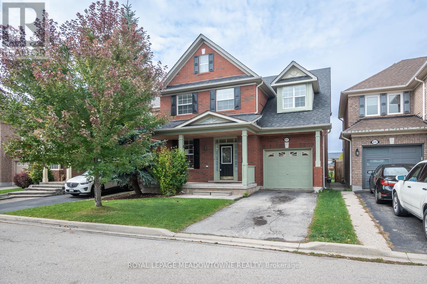 833 Watson Terrace, Milton, Ontario  L9T 5Z8 - Photo 1 - W12430418