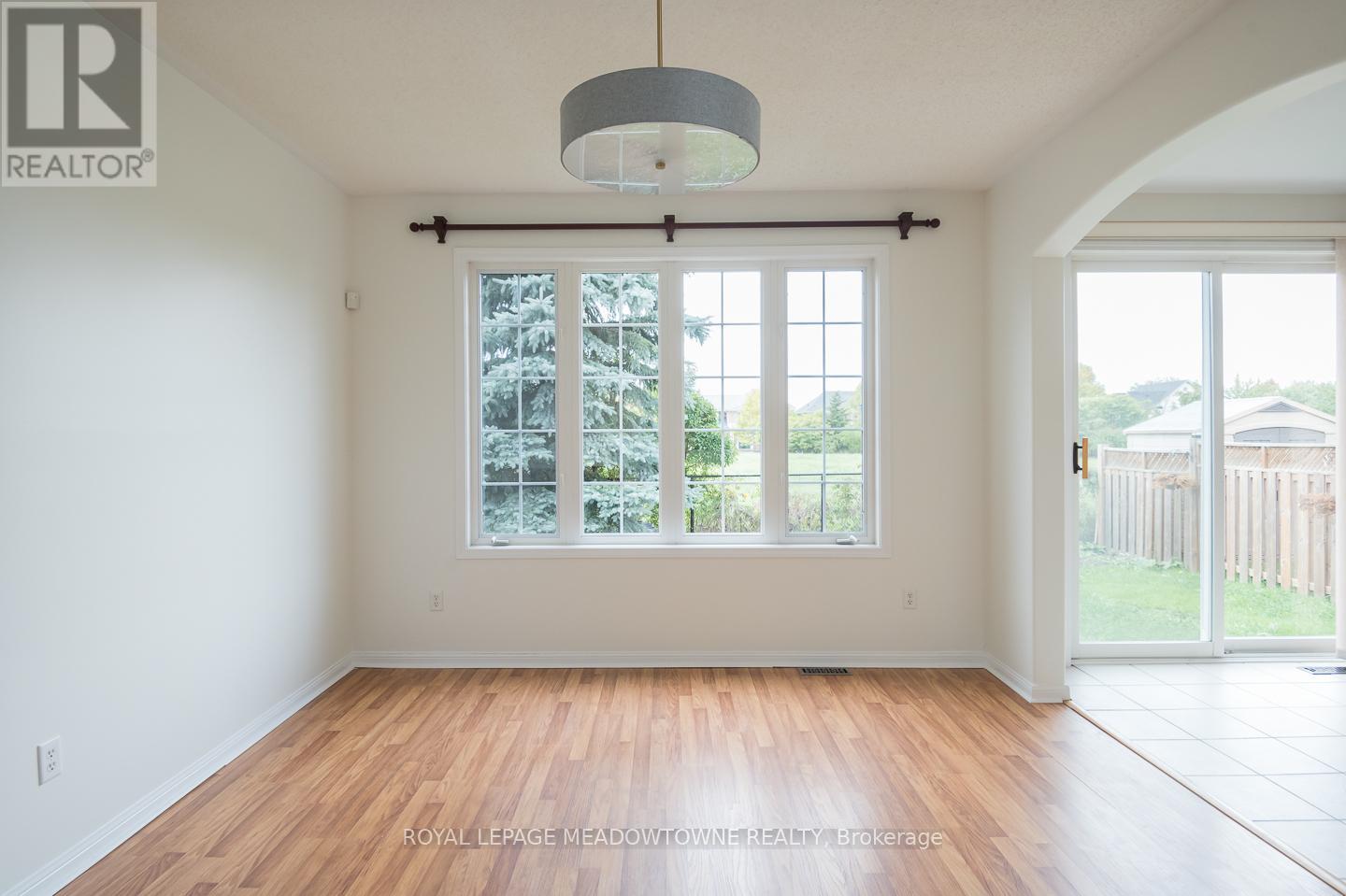 833 Watson Terrace, Milton, Ontario  L9T 5Z8 - Photo 13 - W12430418