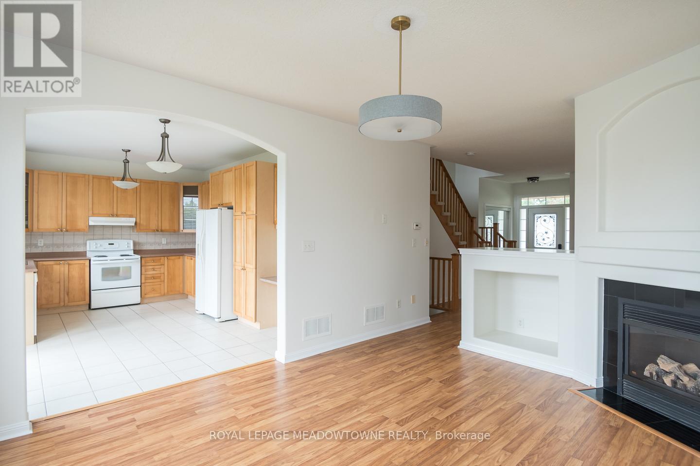 833 Watson Terrace, Milton, Ontario  L9T 5Z8 - Photo 14 - W12430418