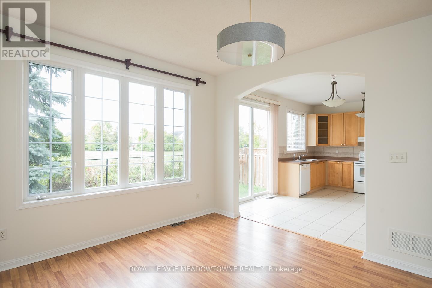 833 Watson Terrace, Milton, Ontario  L9T 5Z8 - Photo 15 - W12430418