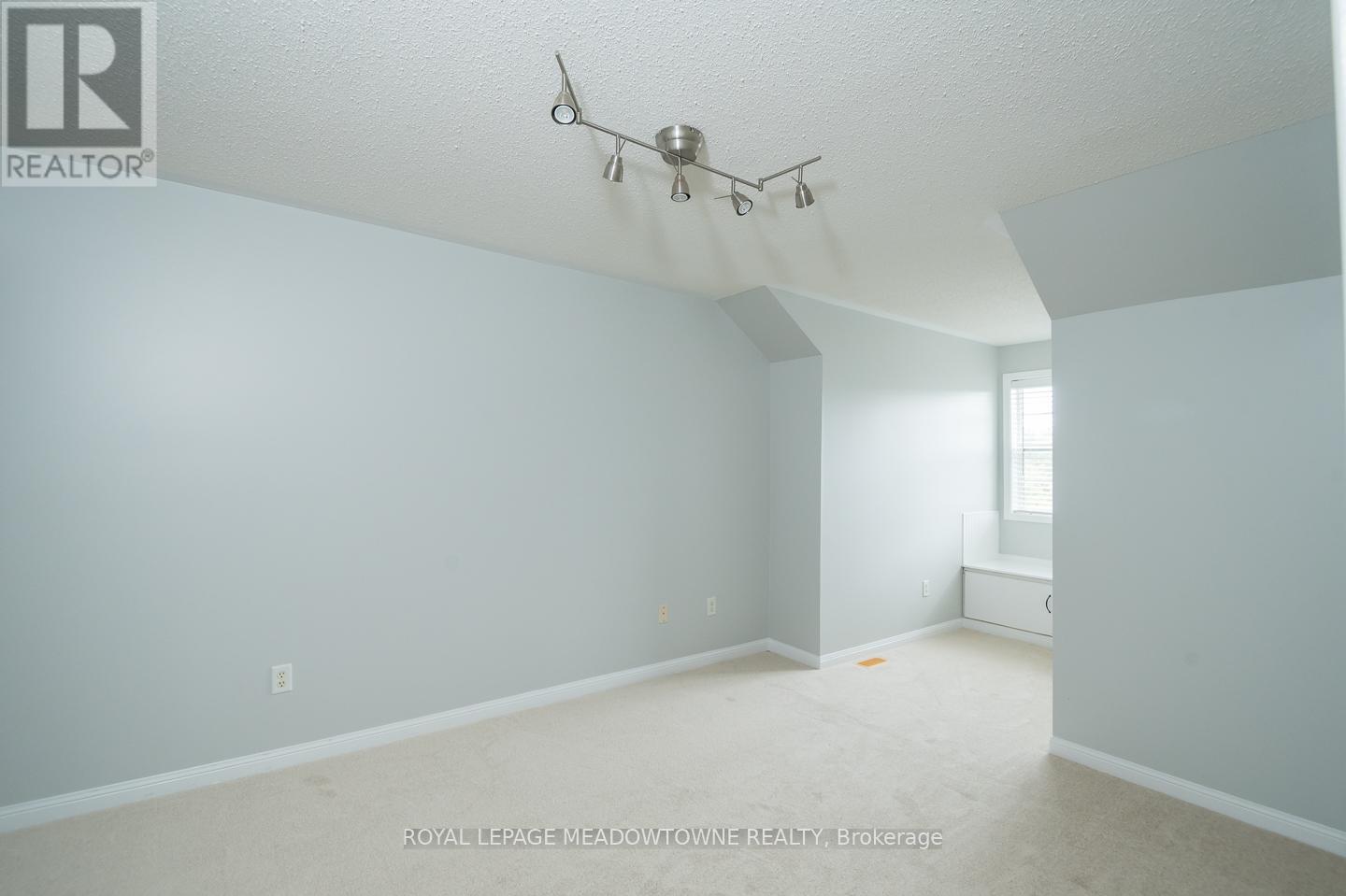 833 Watson Terrace, Milton, Ontario  L9T 5Z8 - Photo 28 - W12430418