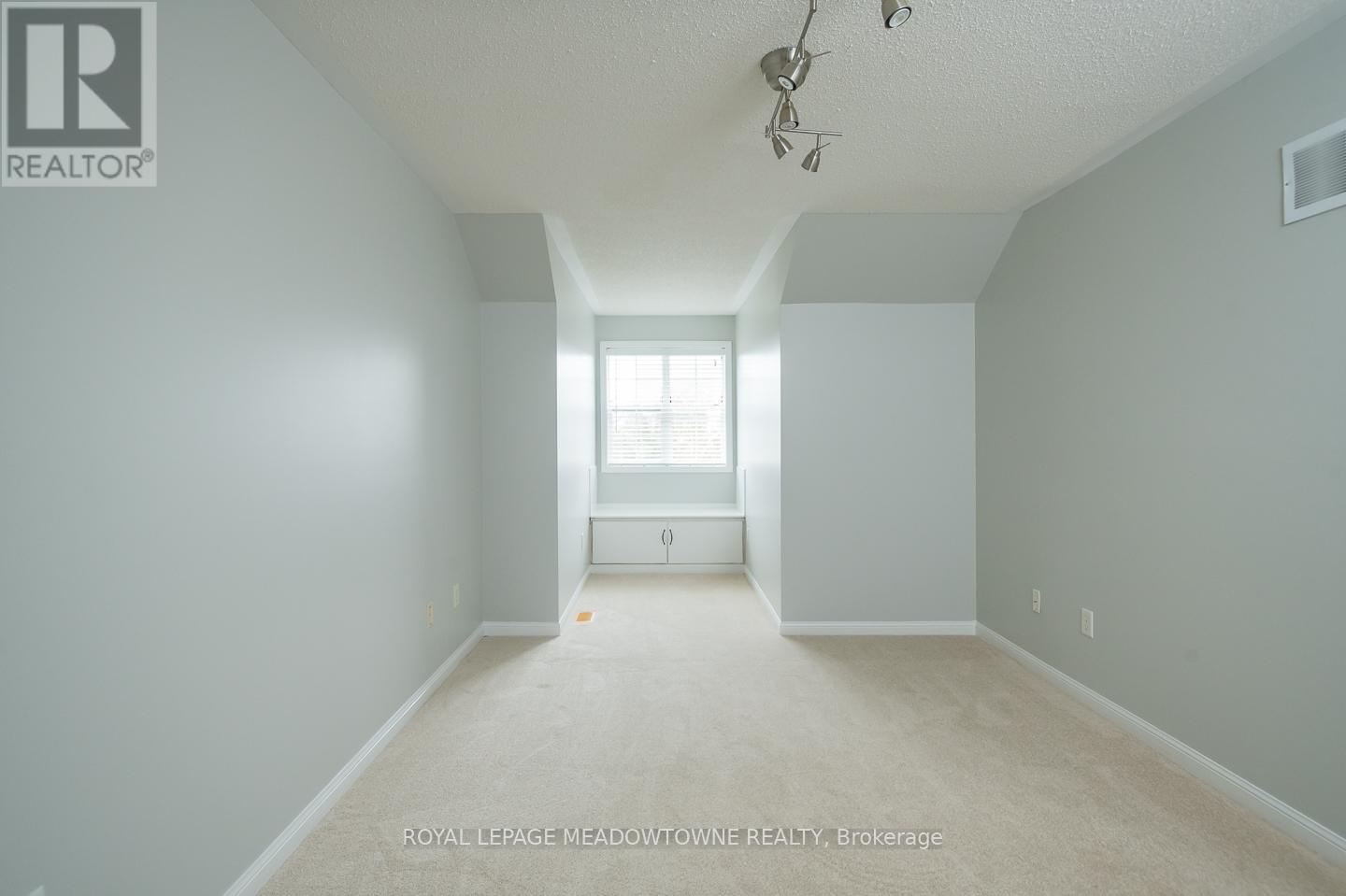 833 Watson Terrace, Milton, Ontario  L9T 5Z8 - Photo 29 - W12430418