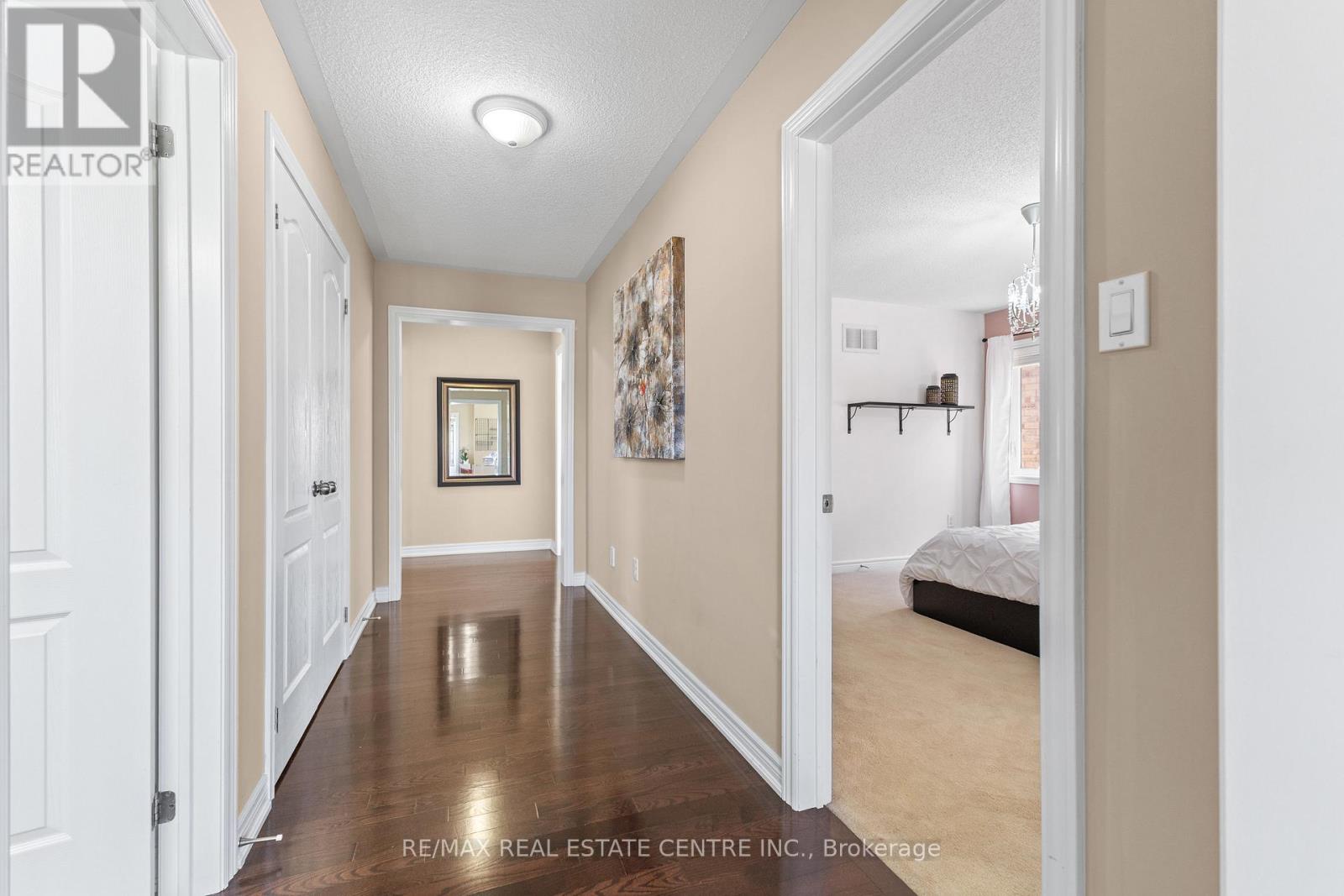 4 Junetown Circle, Brampton, Ontario  L6X 0X6 - Photo 26 - W12430419