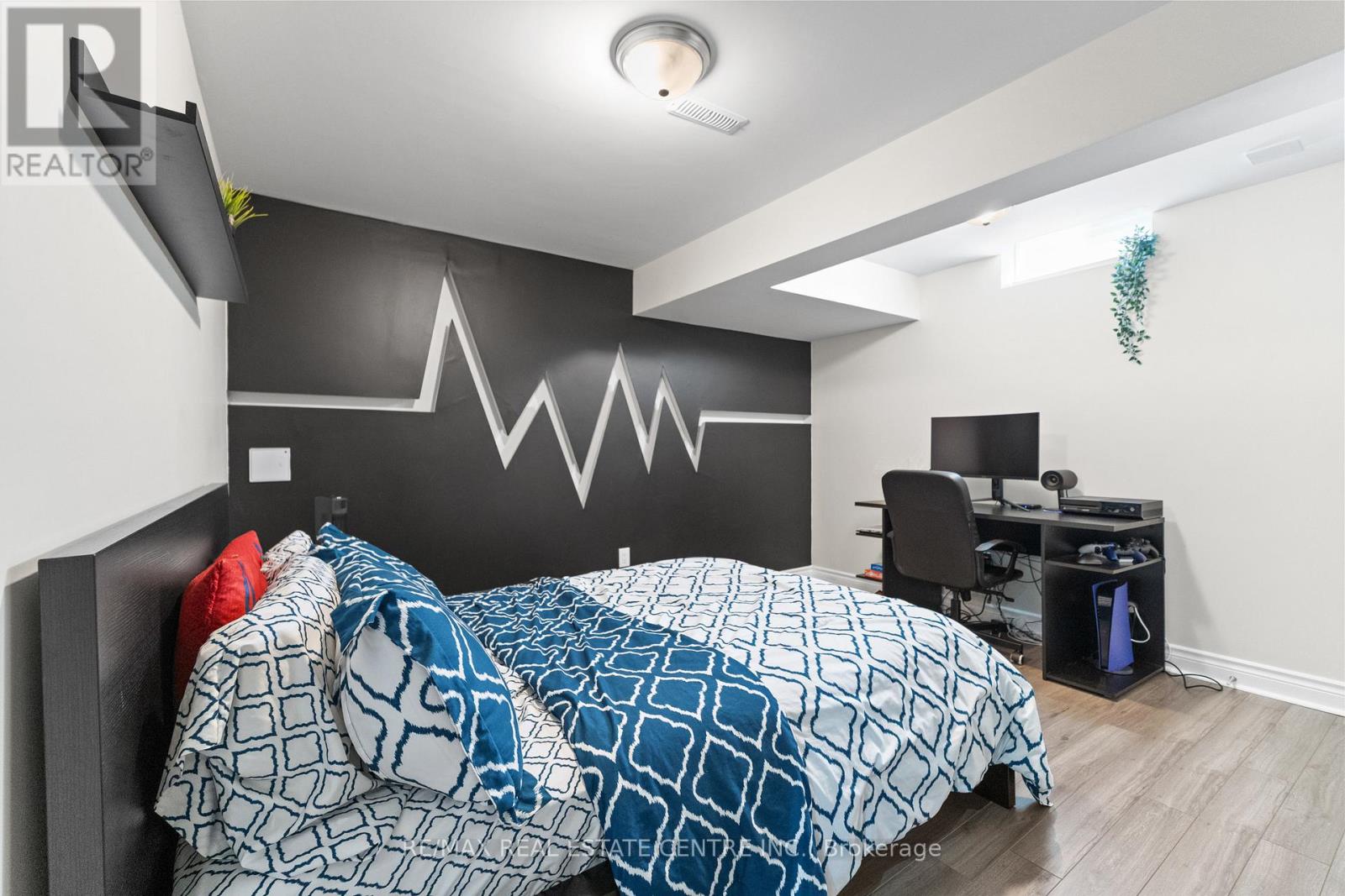 4 Junetown Circle, Brampton, Ontario  L6X 0X6 - Photo 41 - W12430419
