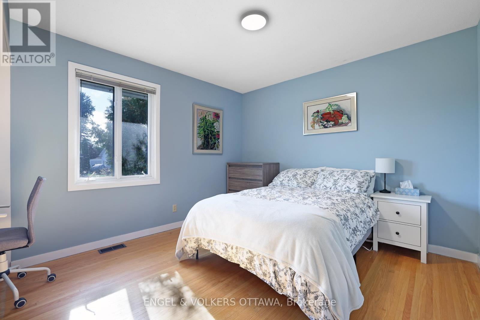 97 Banning Road, Ottawa, Ontario  K2L 1C1 - Photo 26 - X12430465