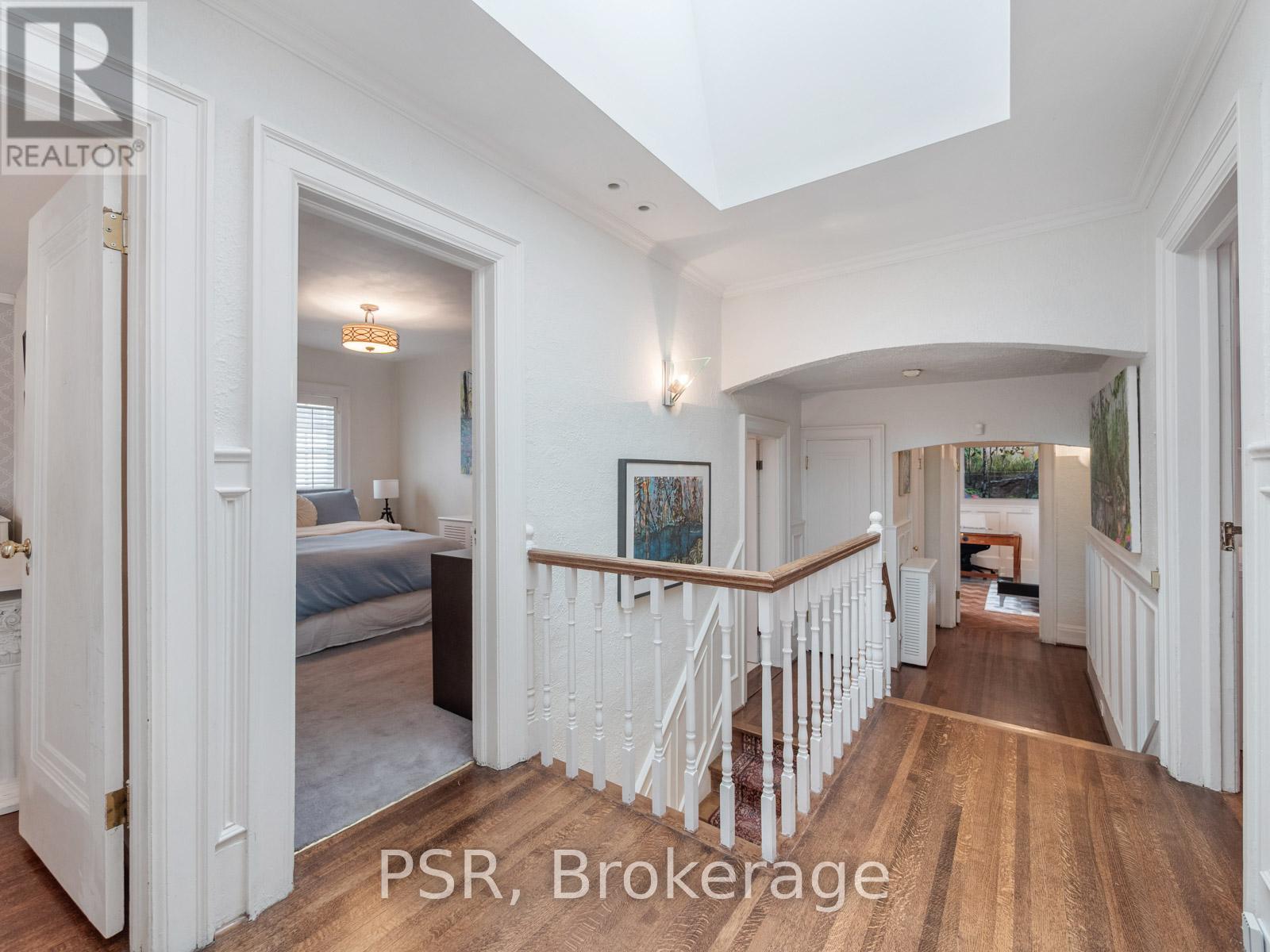 164 Forest Hill Road, Toronto, Ontario  M5P 2M9 - Photo 12 - C12426282